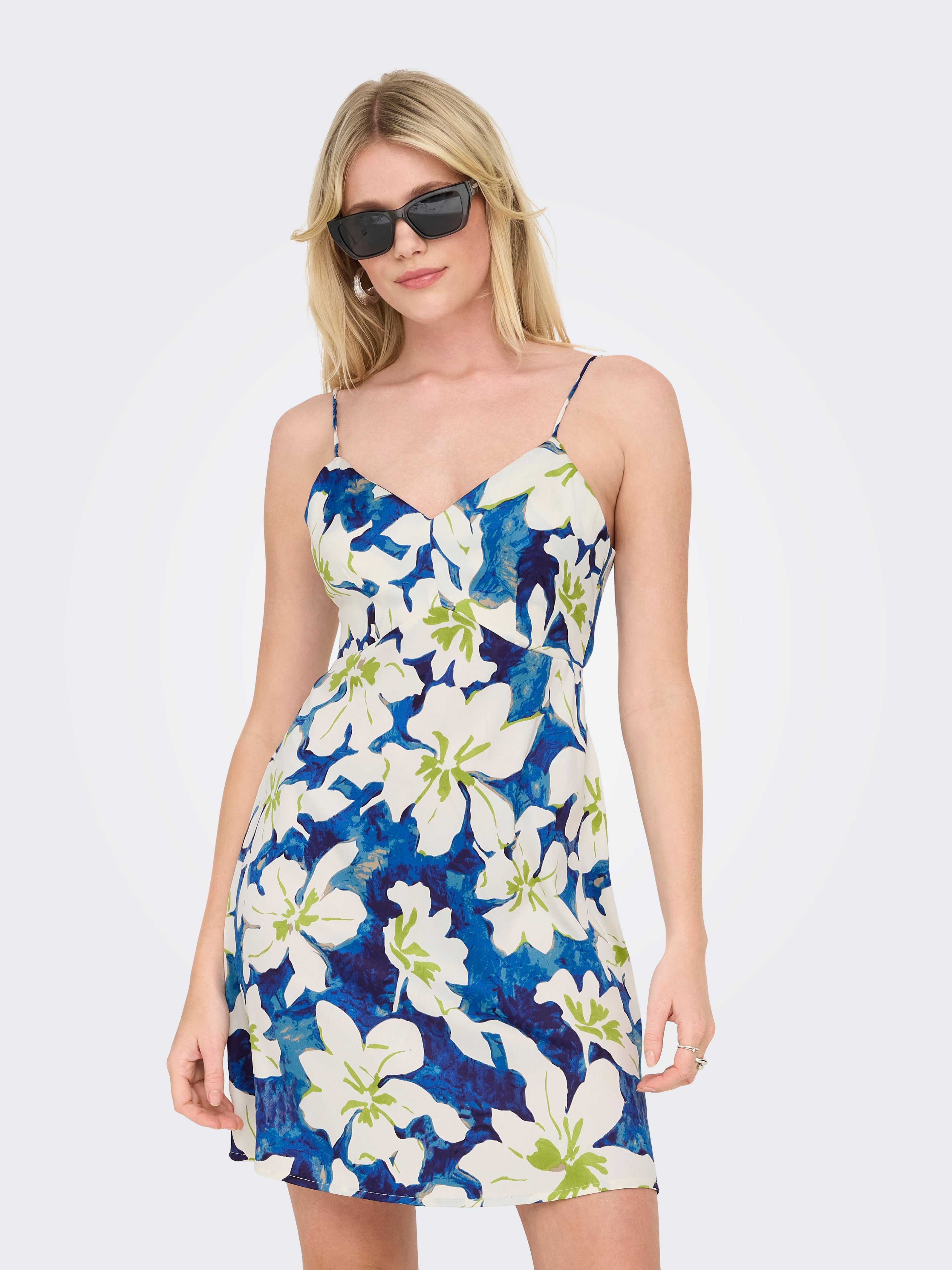 Onljane Kurzes Kleid