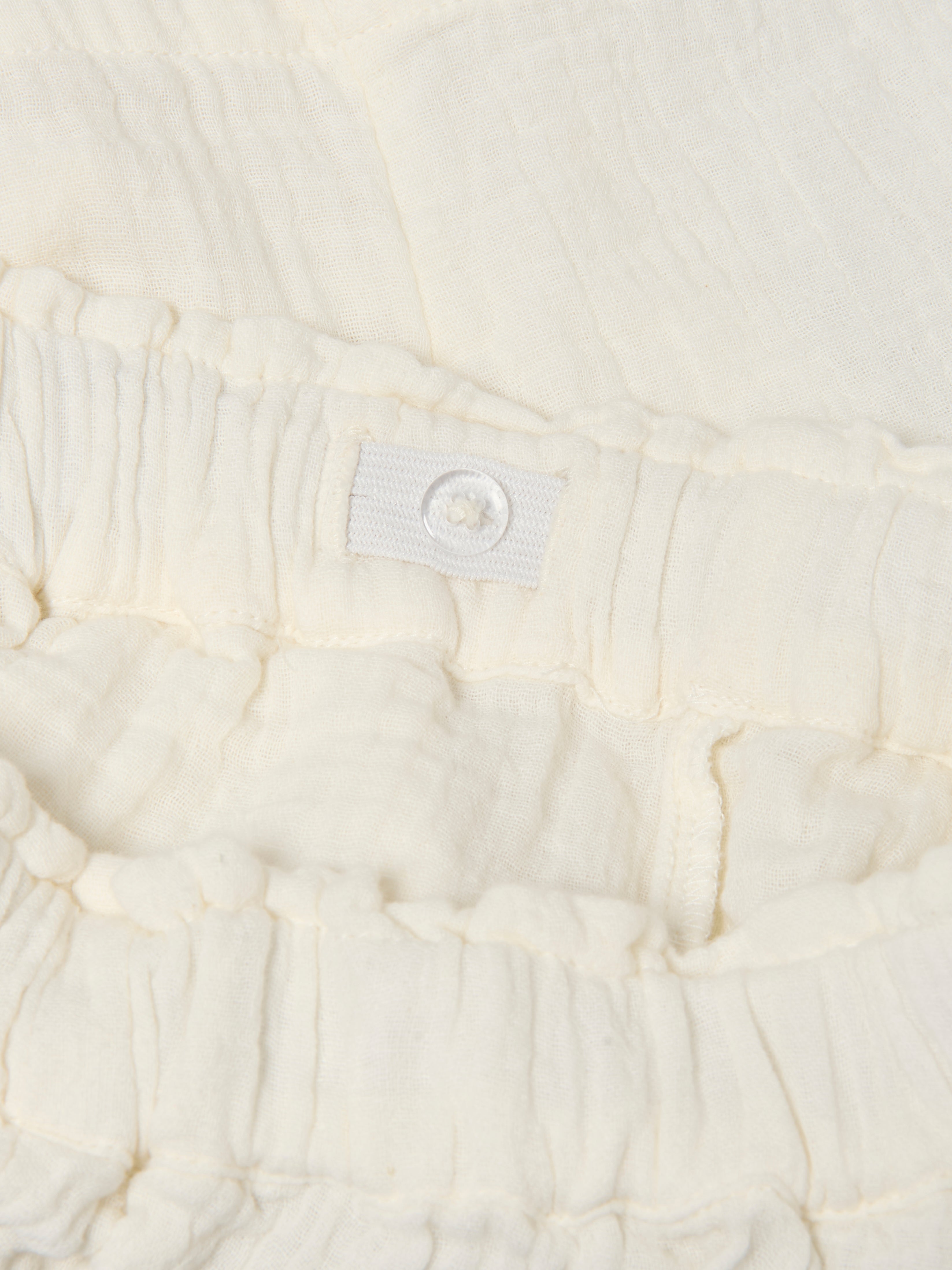 Thumbnail - Kogthyra Normal Geschnitten Shorts