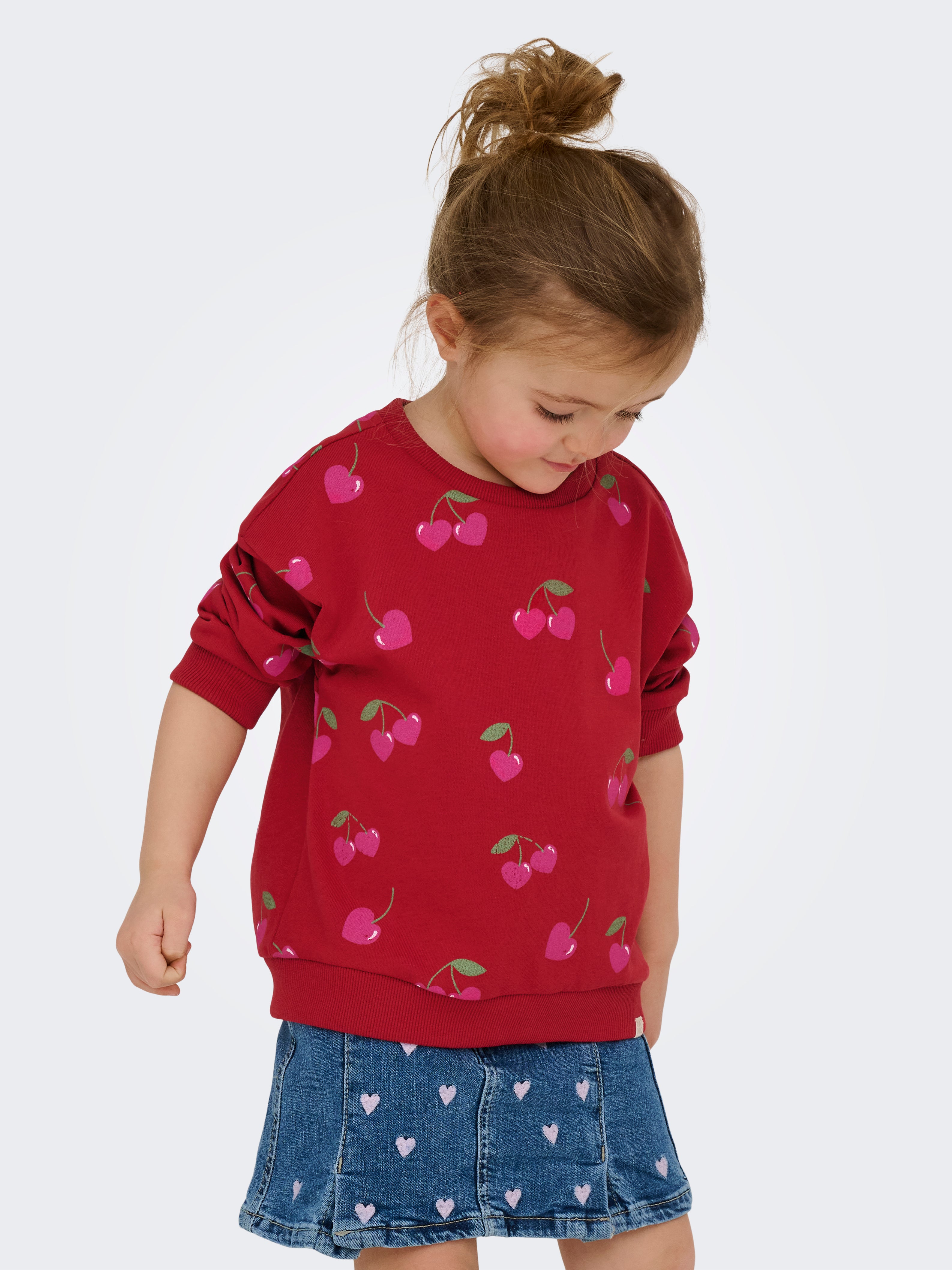 Kmgartsy Sweatshirt