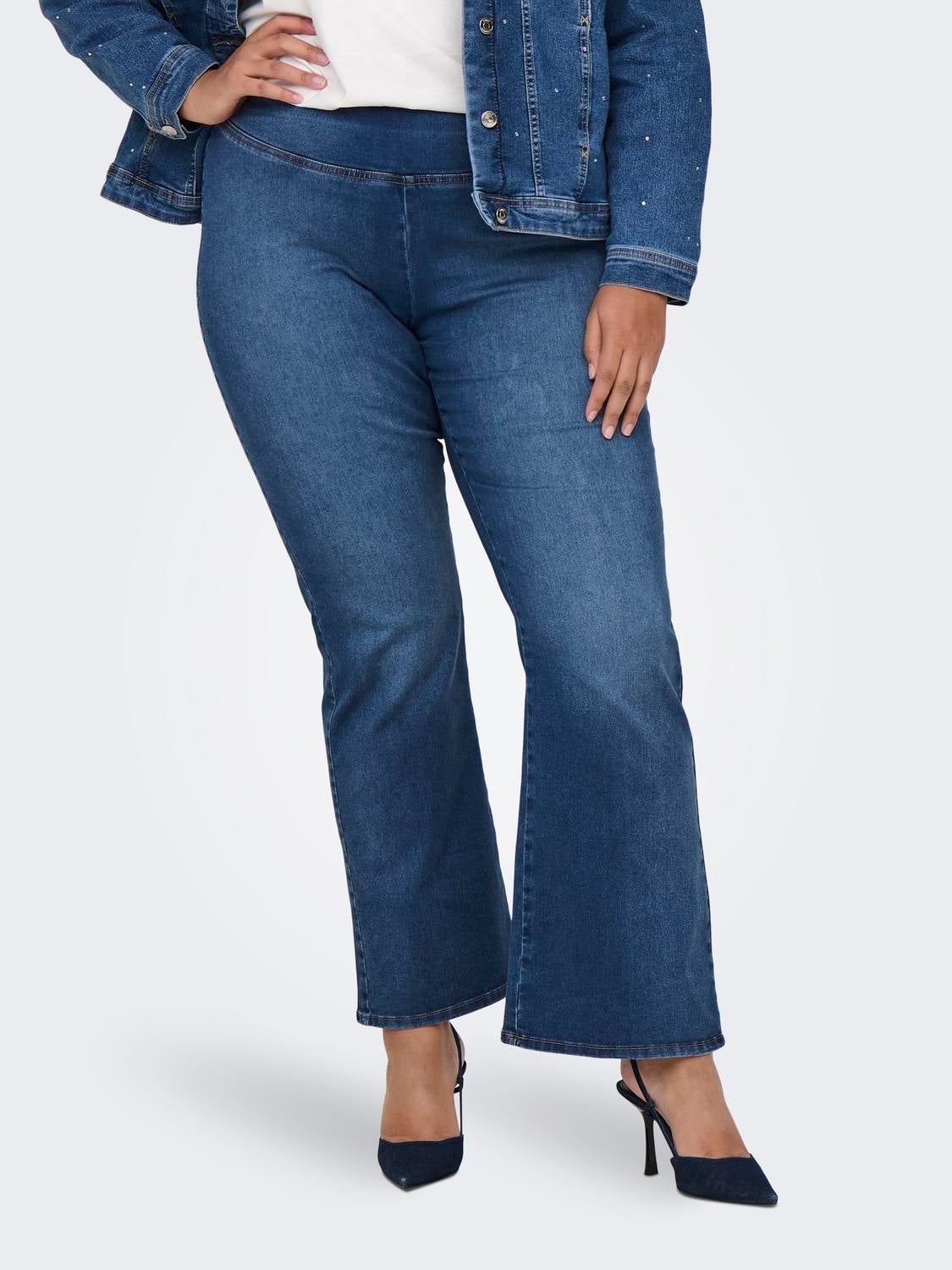 Caraugusta Hohe Taille Ausgestellt Jeans