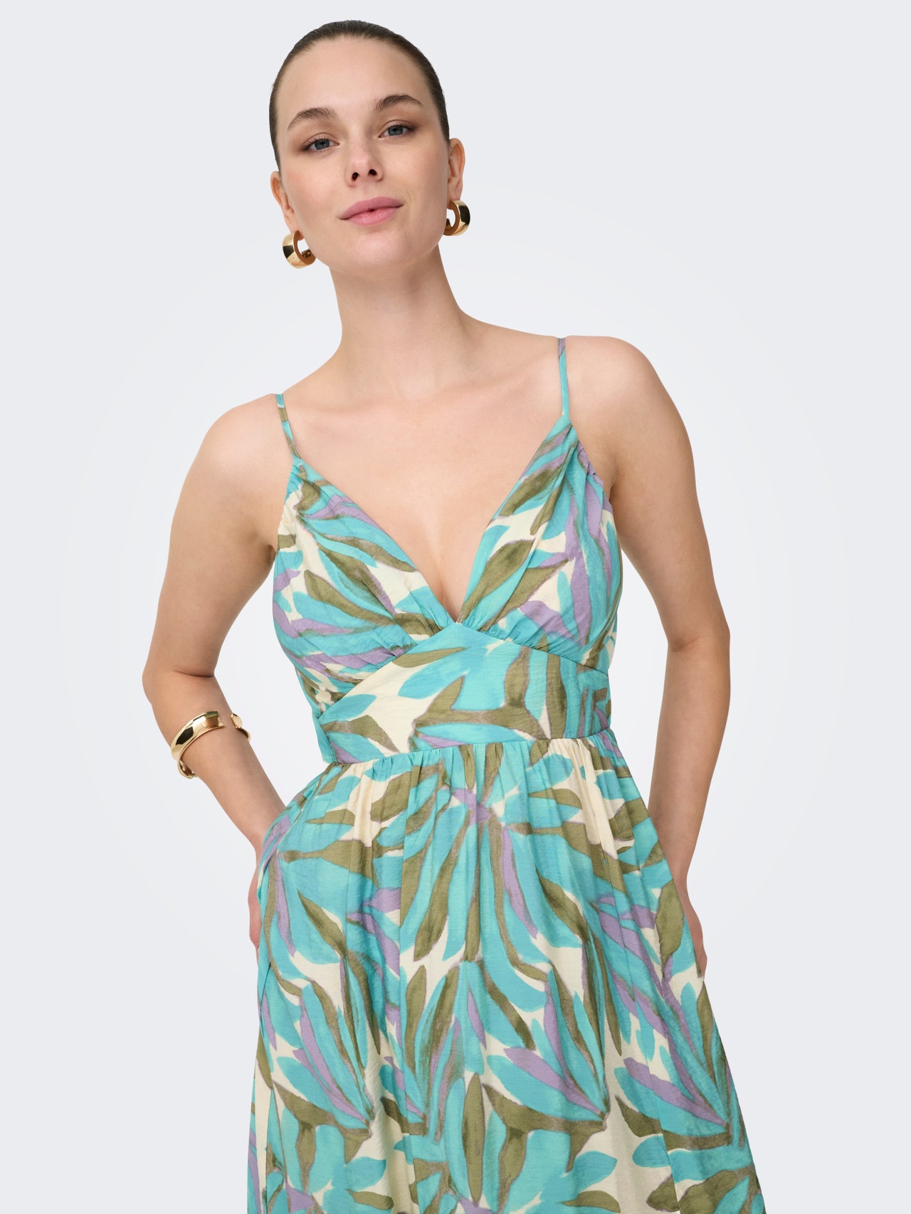 ONLY Tavapärane lõige V-kaelus Pikk kleit -Wasabi - 15349299