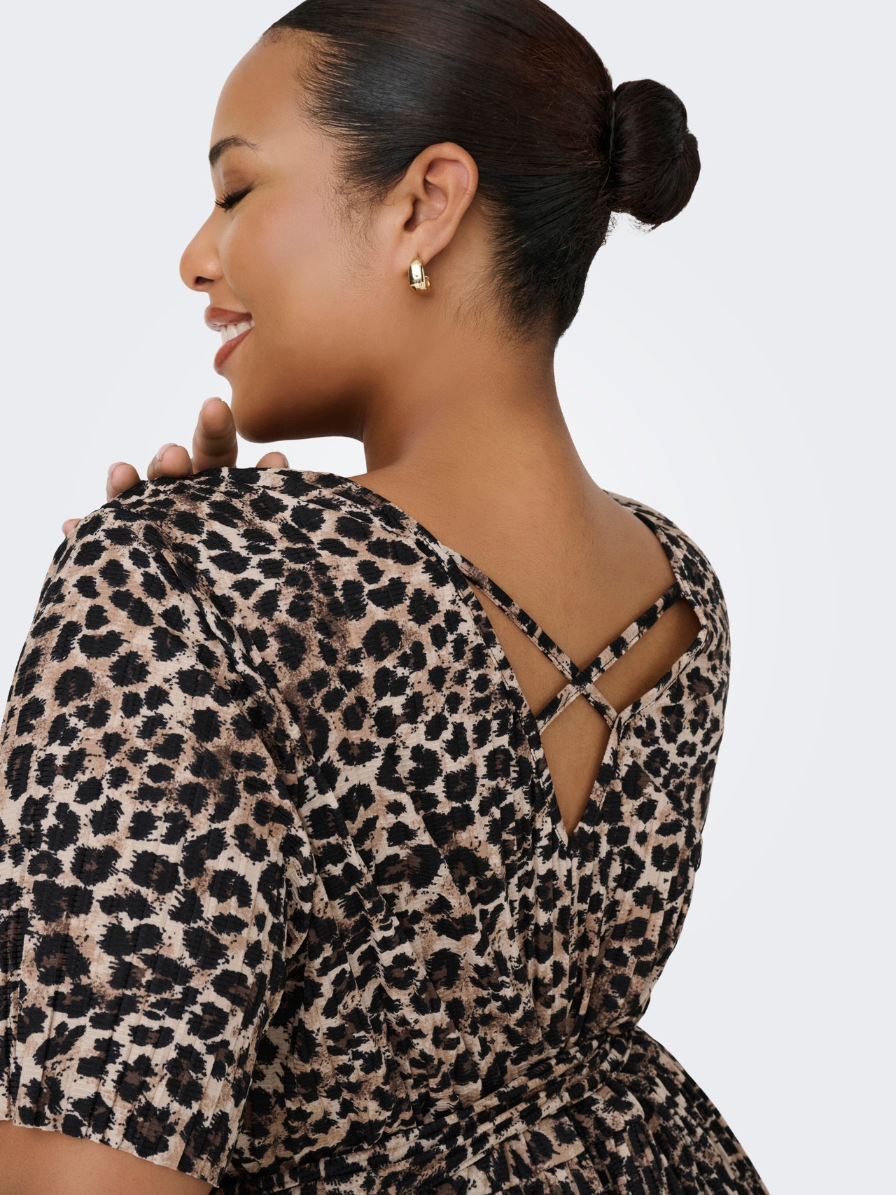 ONLY CARSAFARI Krótka sukienka -Cuban Sand - 15349490