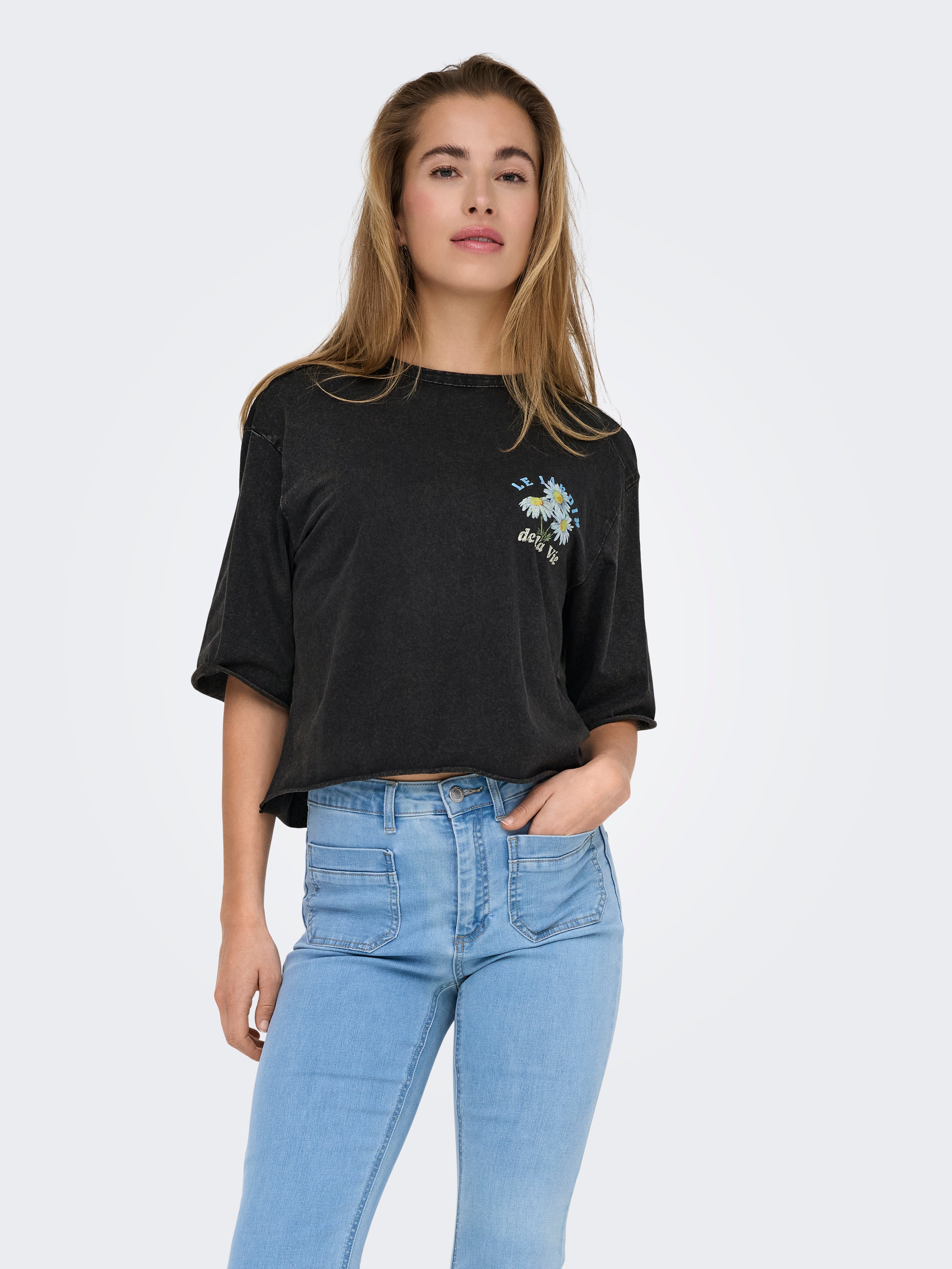 Onllucy T-shirt