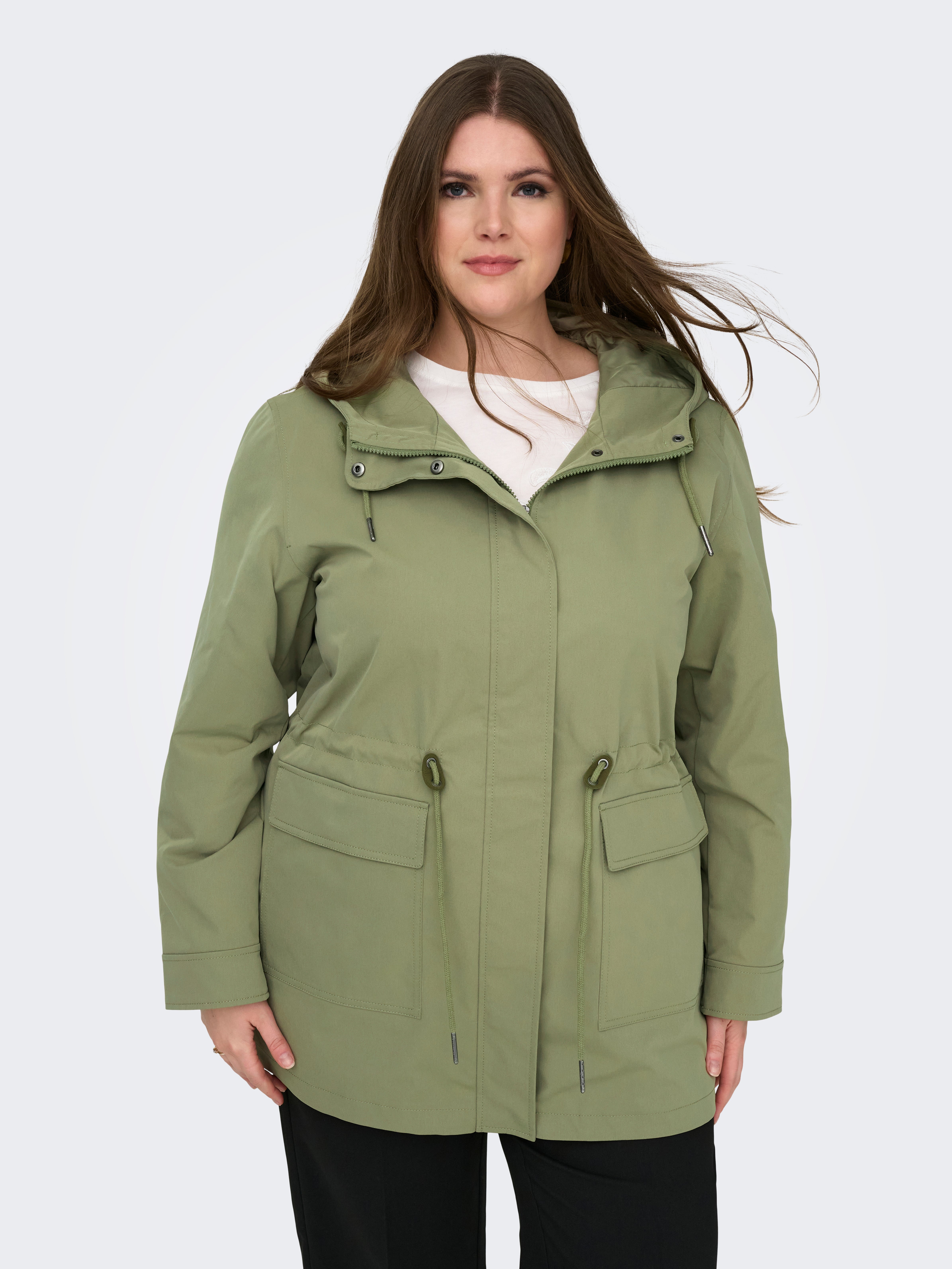 Carlouise Jacke