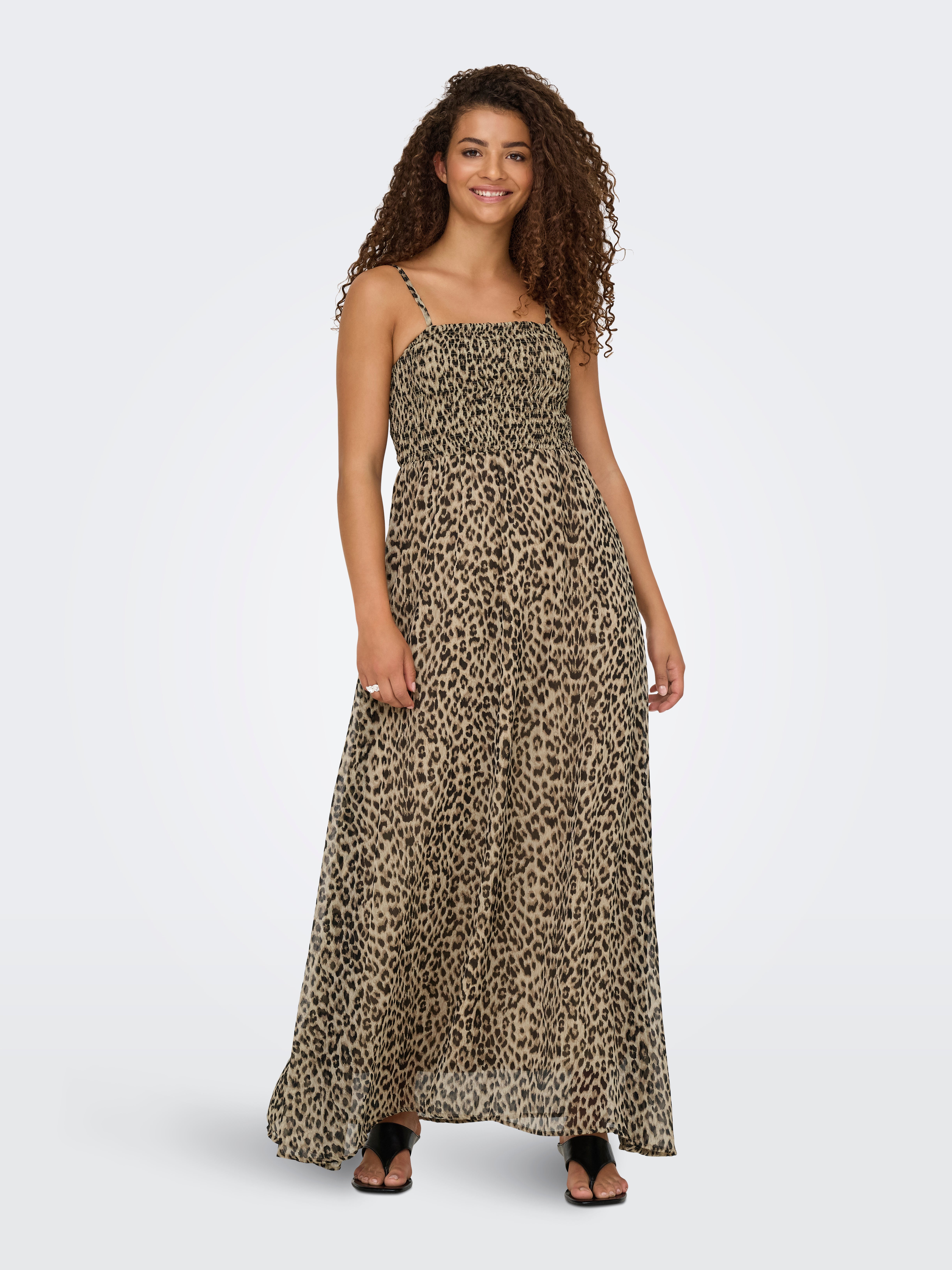 Onlelena Langes Kleid