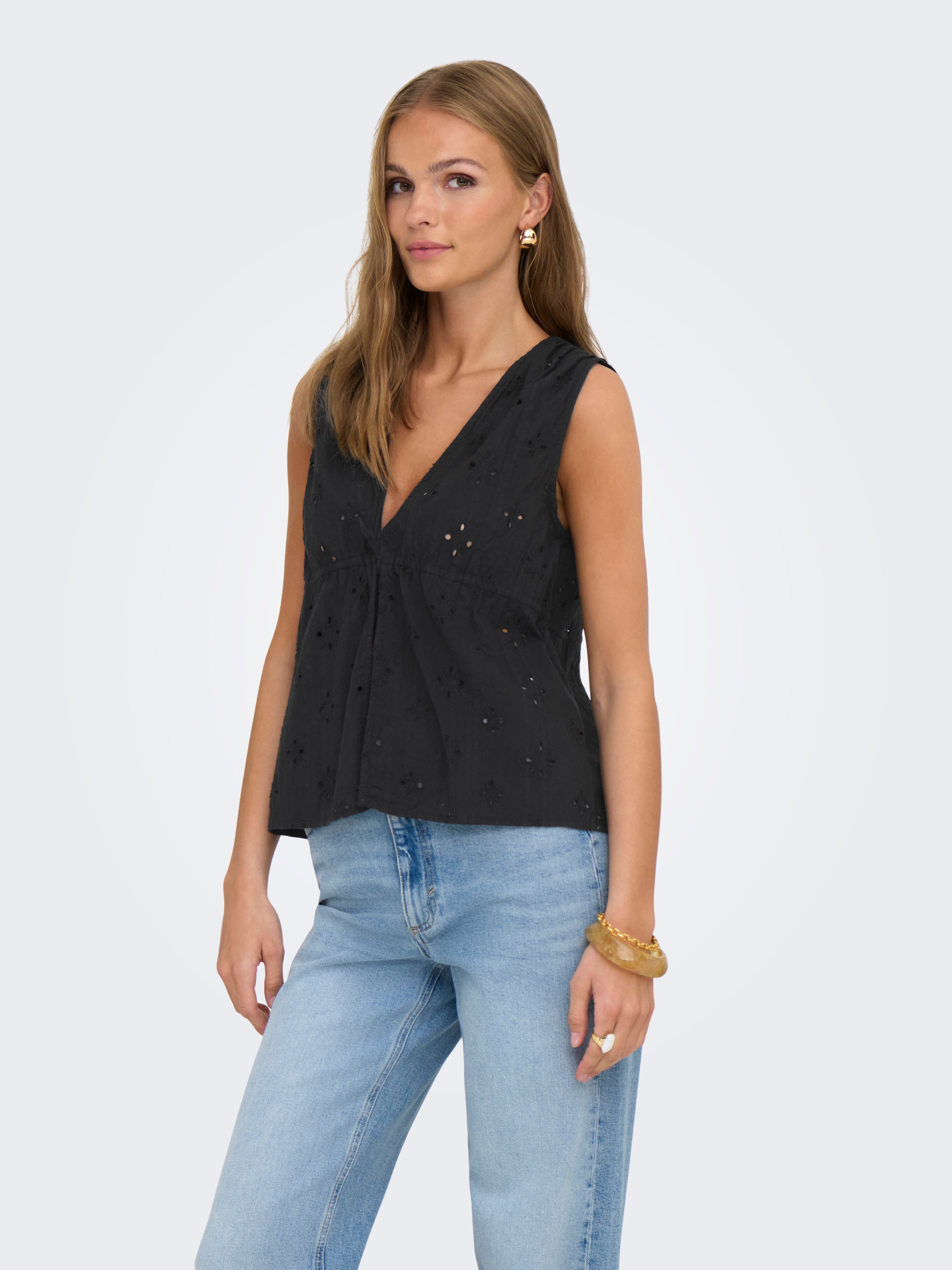 Onlassisi Top
