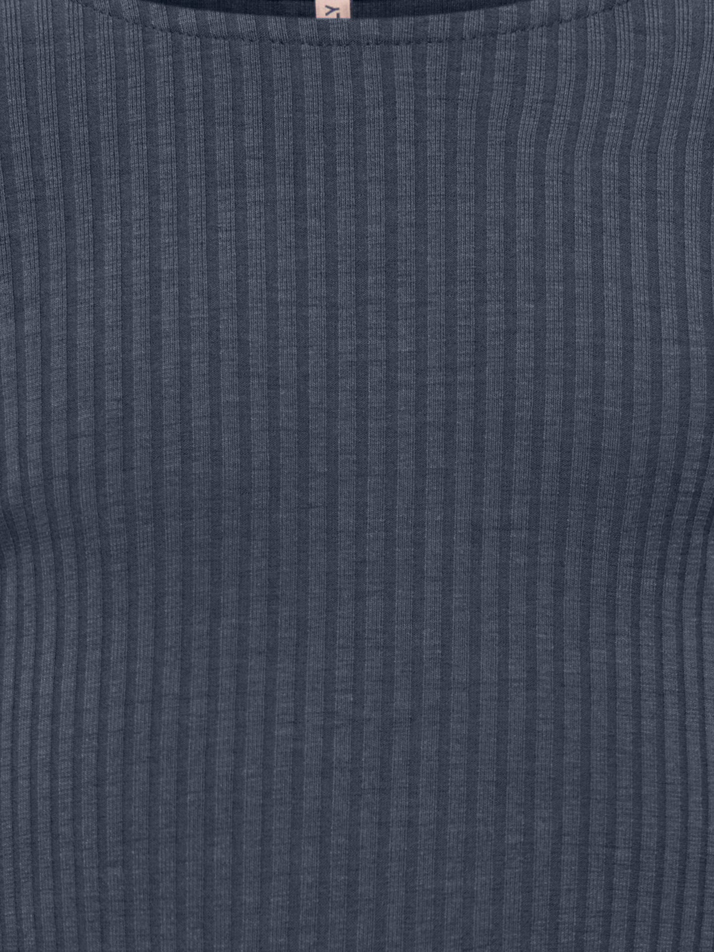 Thumbnail - Kmgtella Top