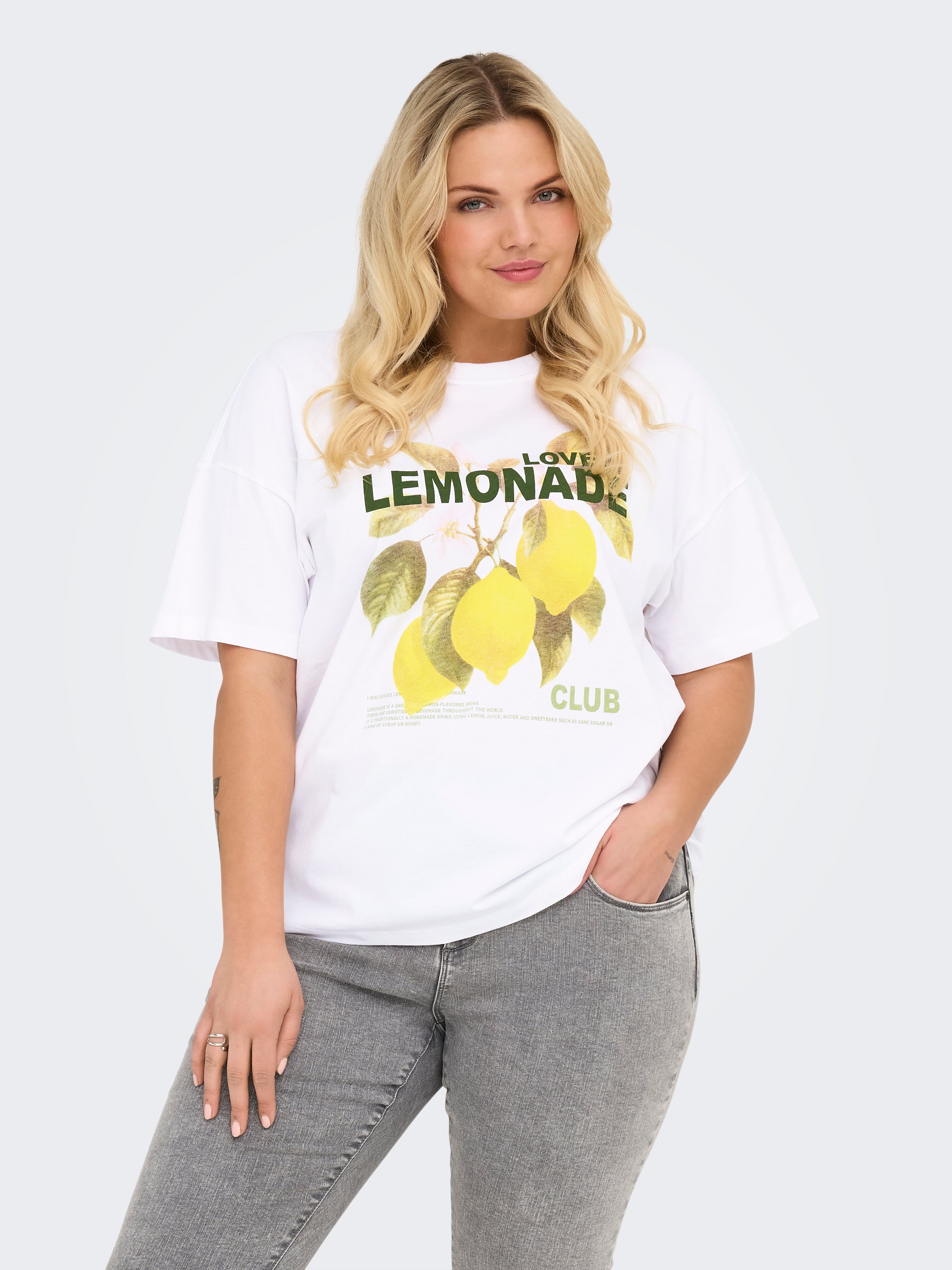 Carvivvi T-shirt