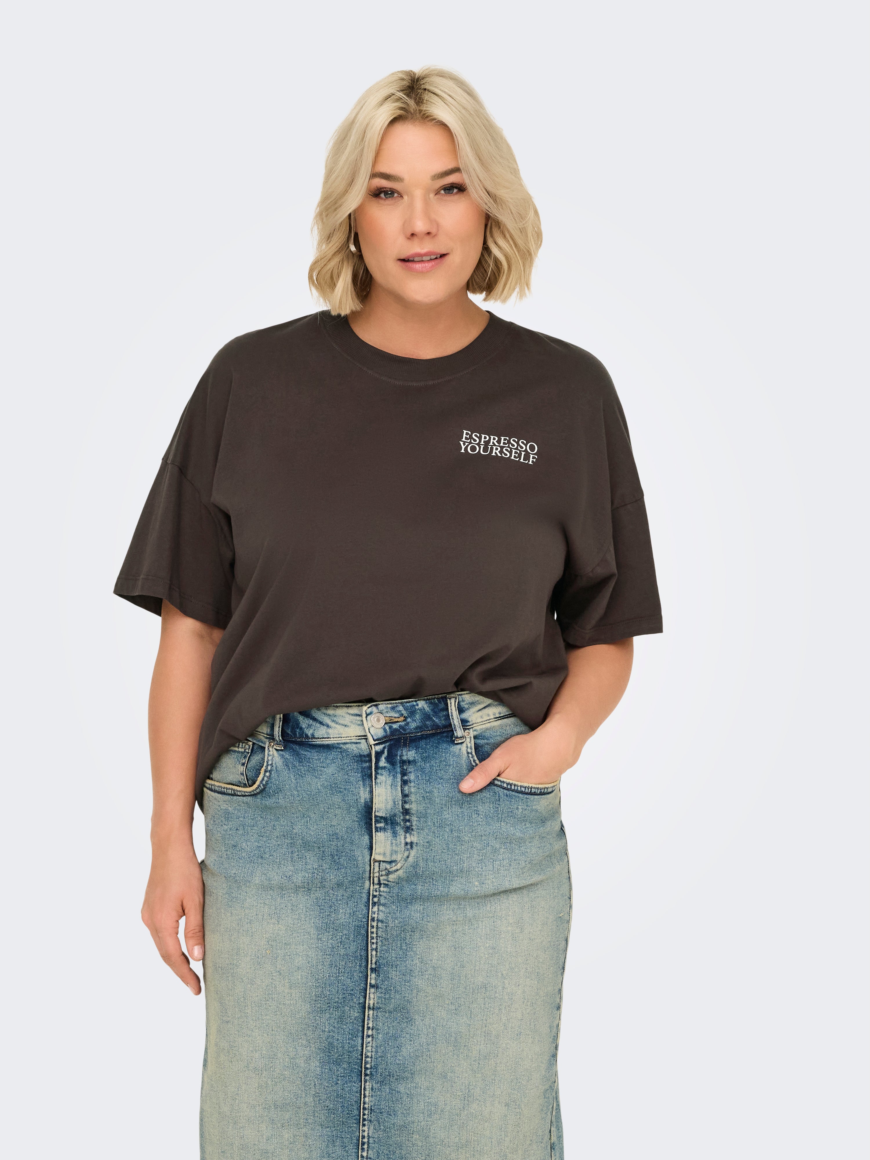 Carvivvi T-shirt