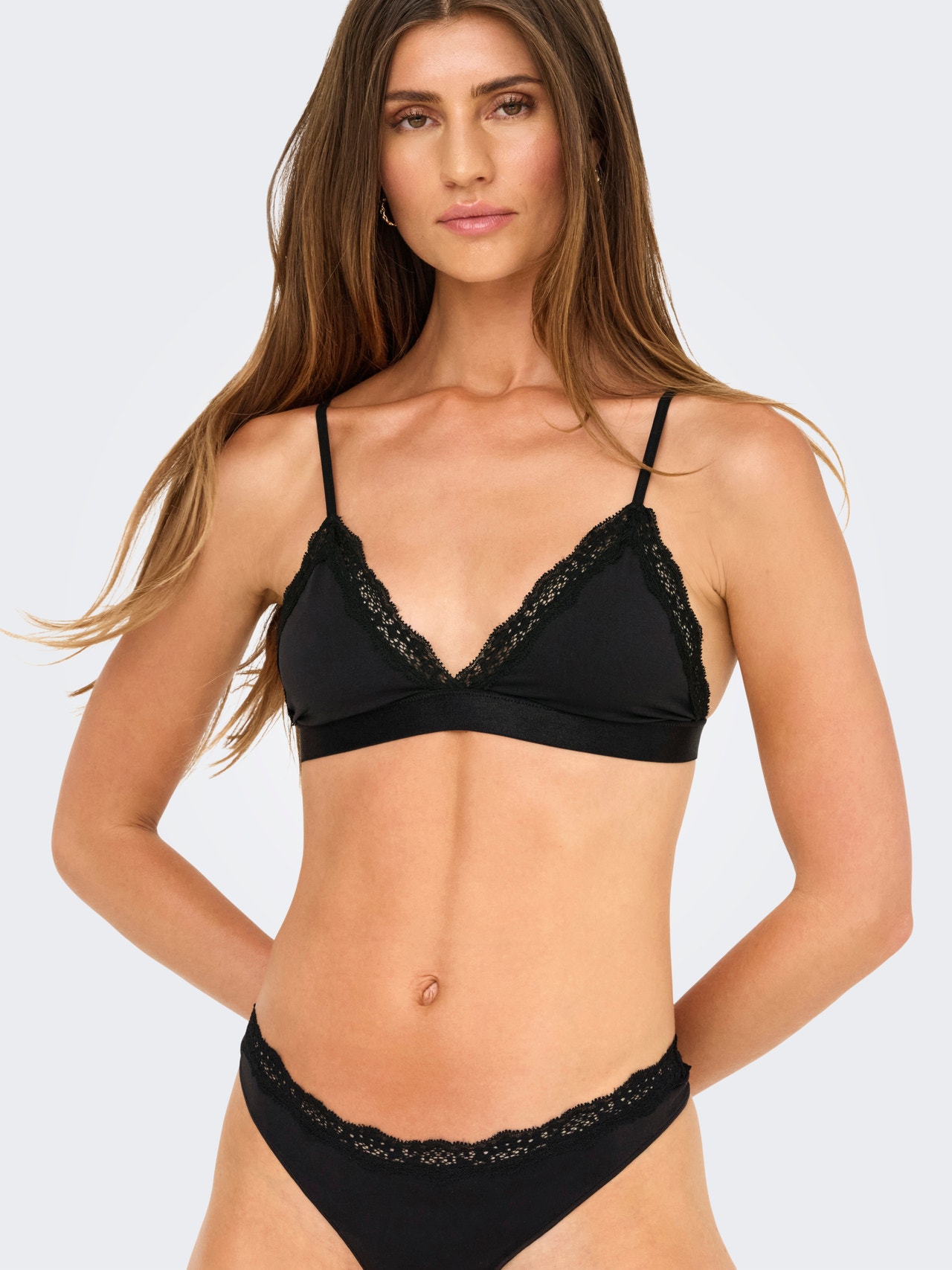 ONLY ONLVICKY Top estilo bralette -Black - 15354404