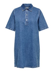 ONLY Redovno prianjanje Ovratnik košulje KRIVULJA Rukavi kutija Kratka haljina -Medium Blue Denim - 15354920