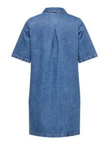 ONLY Redovno prianjanje Ovratnik košulje KRIVULJA Rukavi kutija Kratka haljina -Medium Blue Denim - 15354920