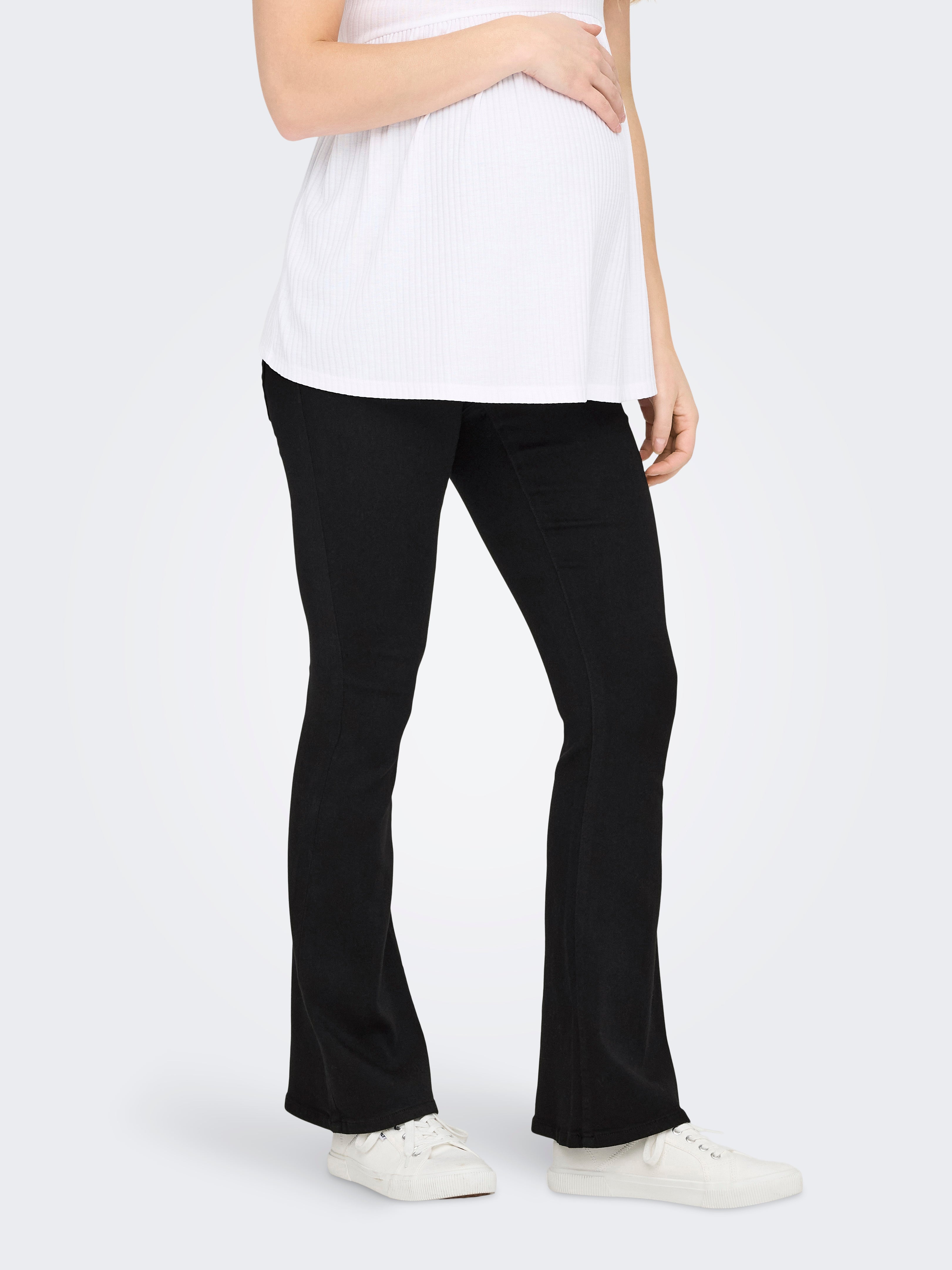 Olmrain Ausgestellt Jeans