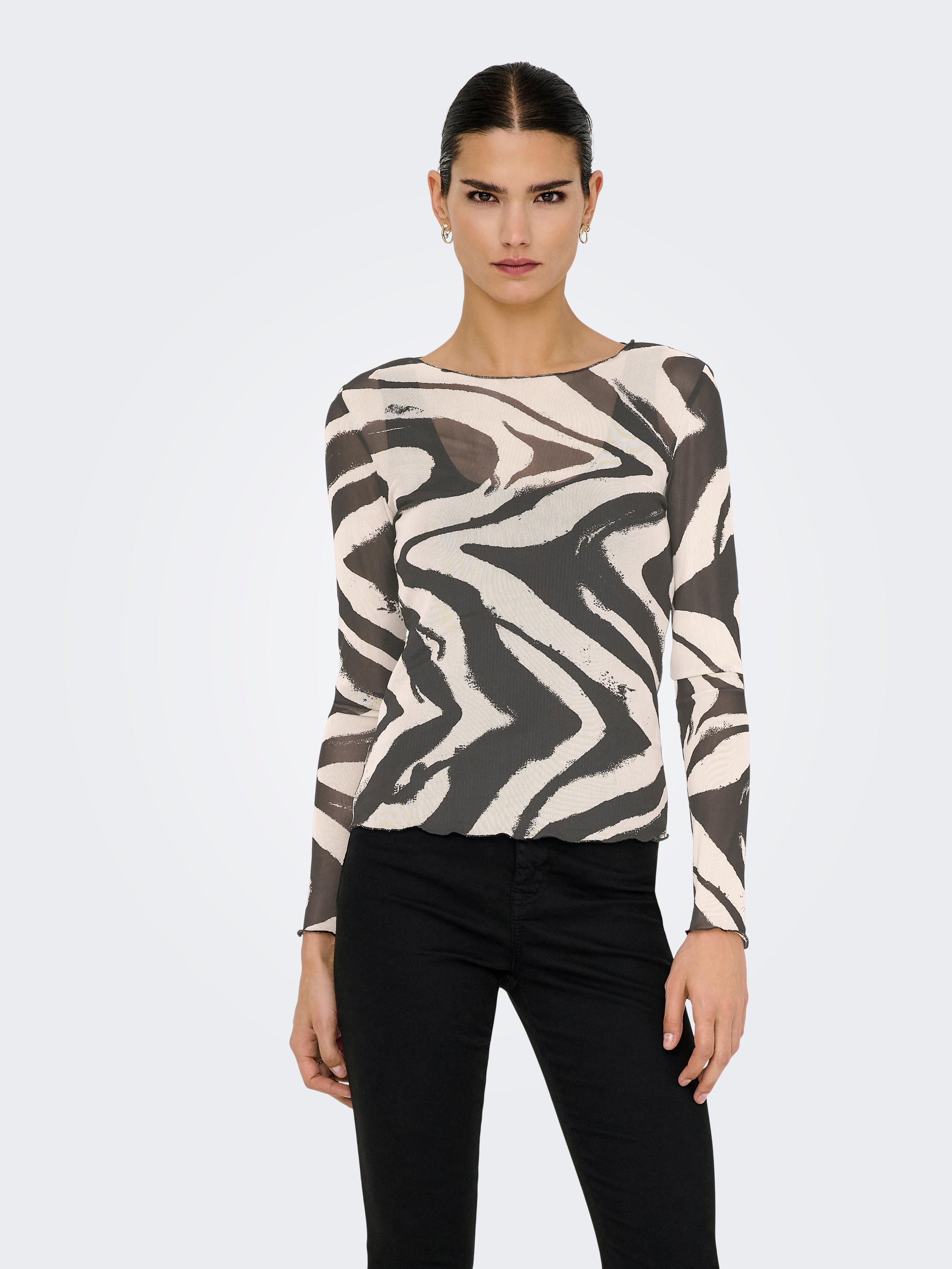 Jdyelsa Top