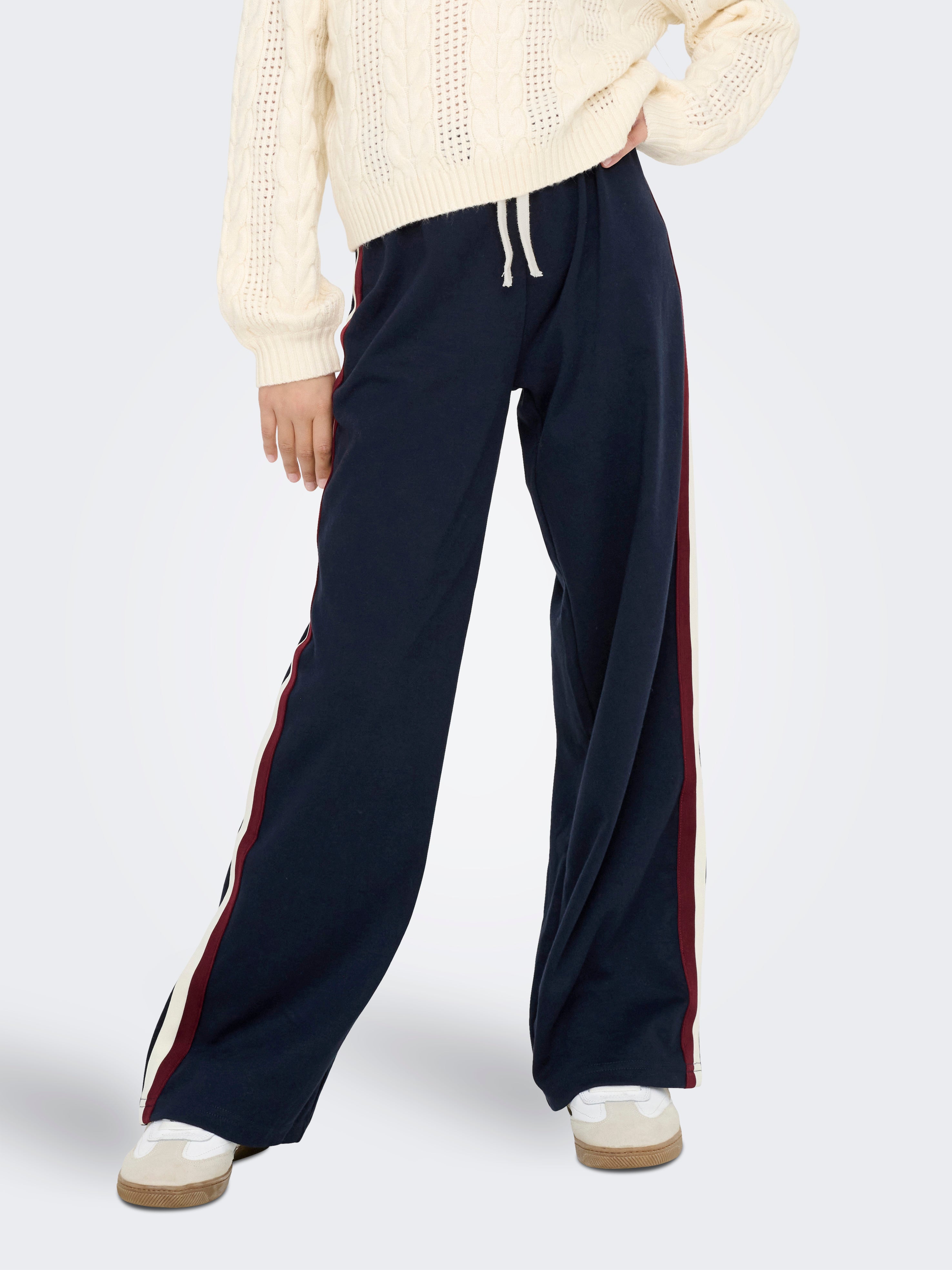 Kogmathilda Weiter Beinschnitt Sweatpants