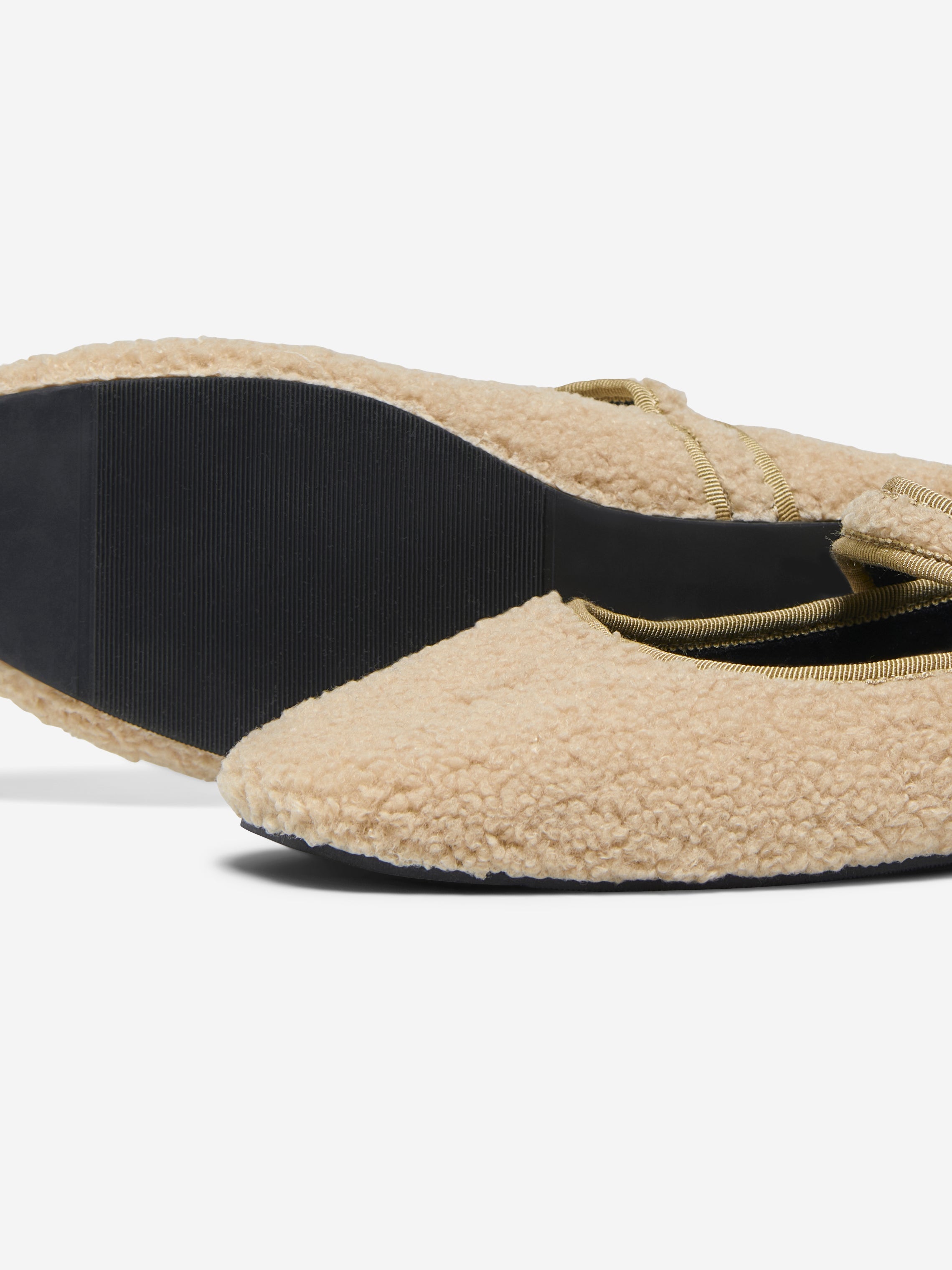 Thumbnail - Onlharley Ballerina