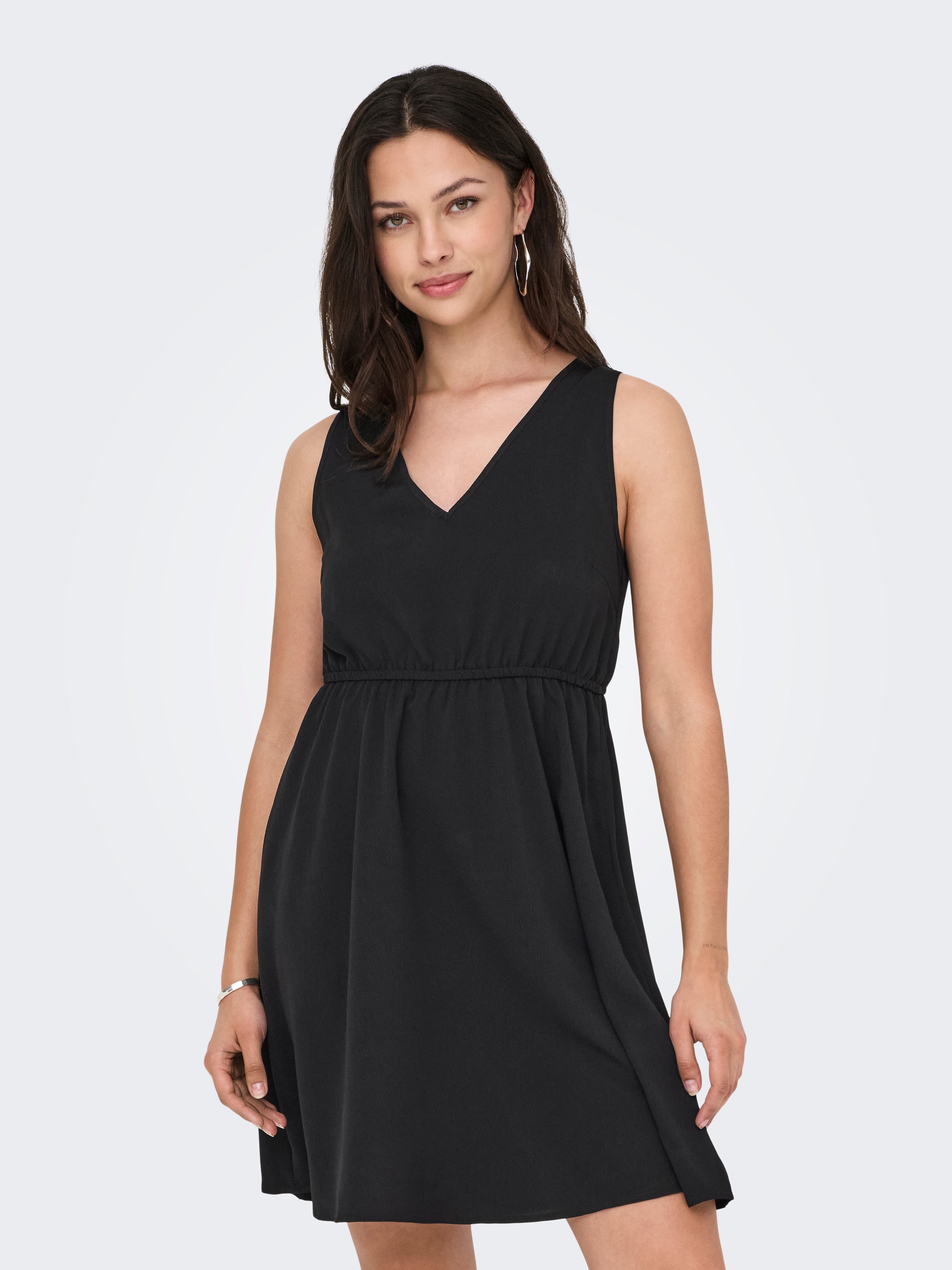 Onlnova Kurzes Kleid