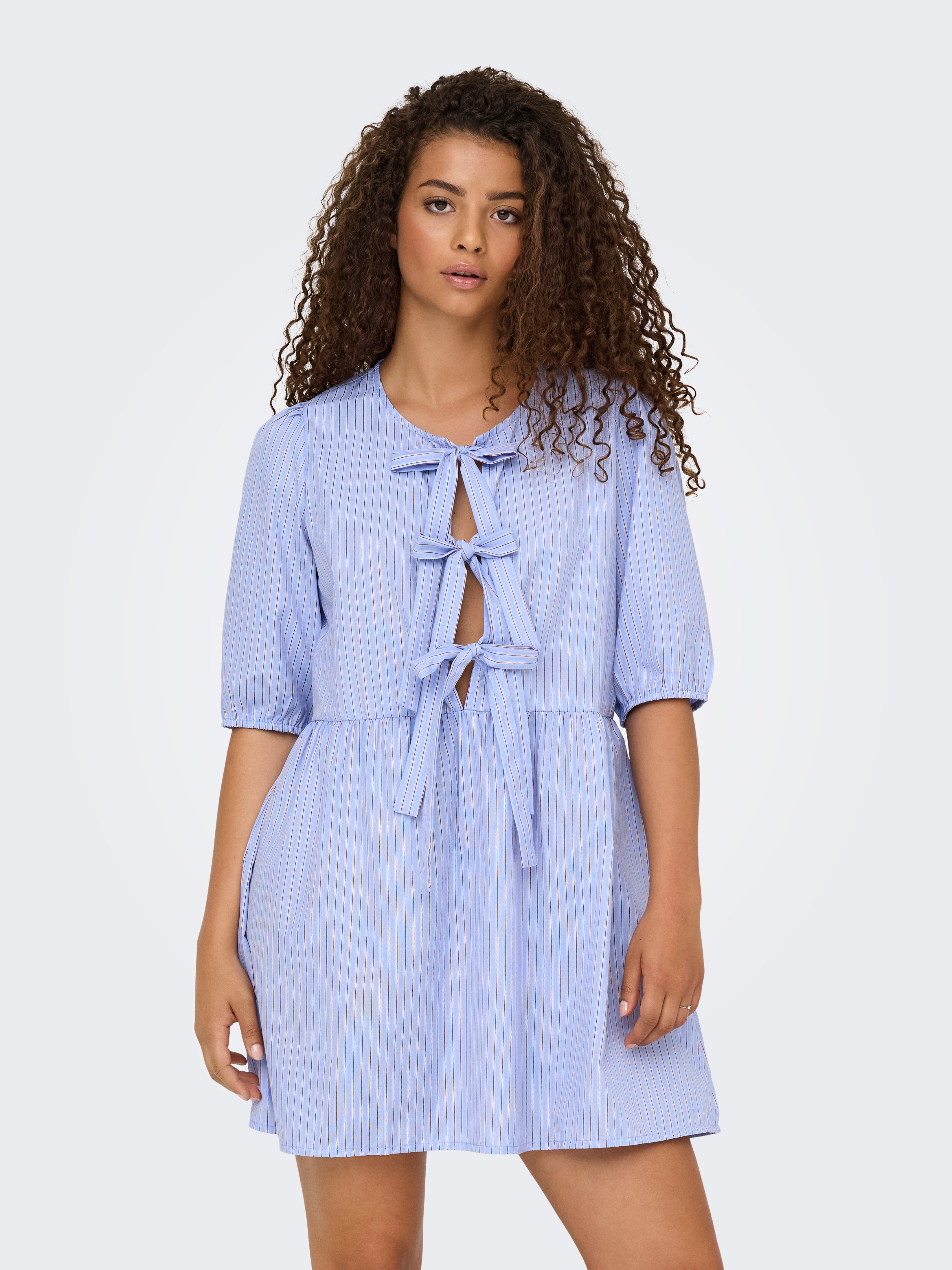 Thumbnail - Onlclara Kurzes Kleid