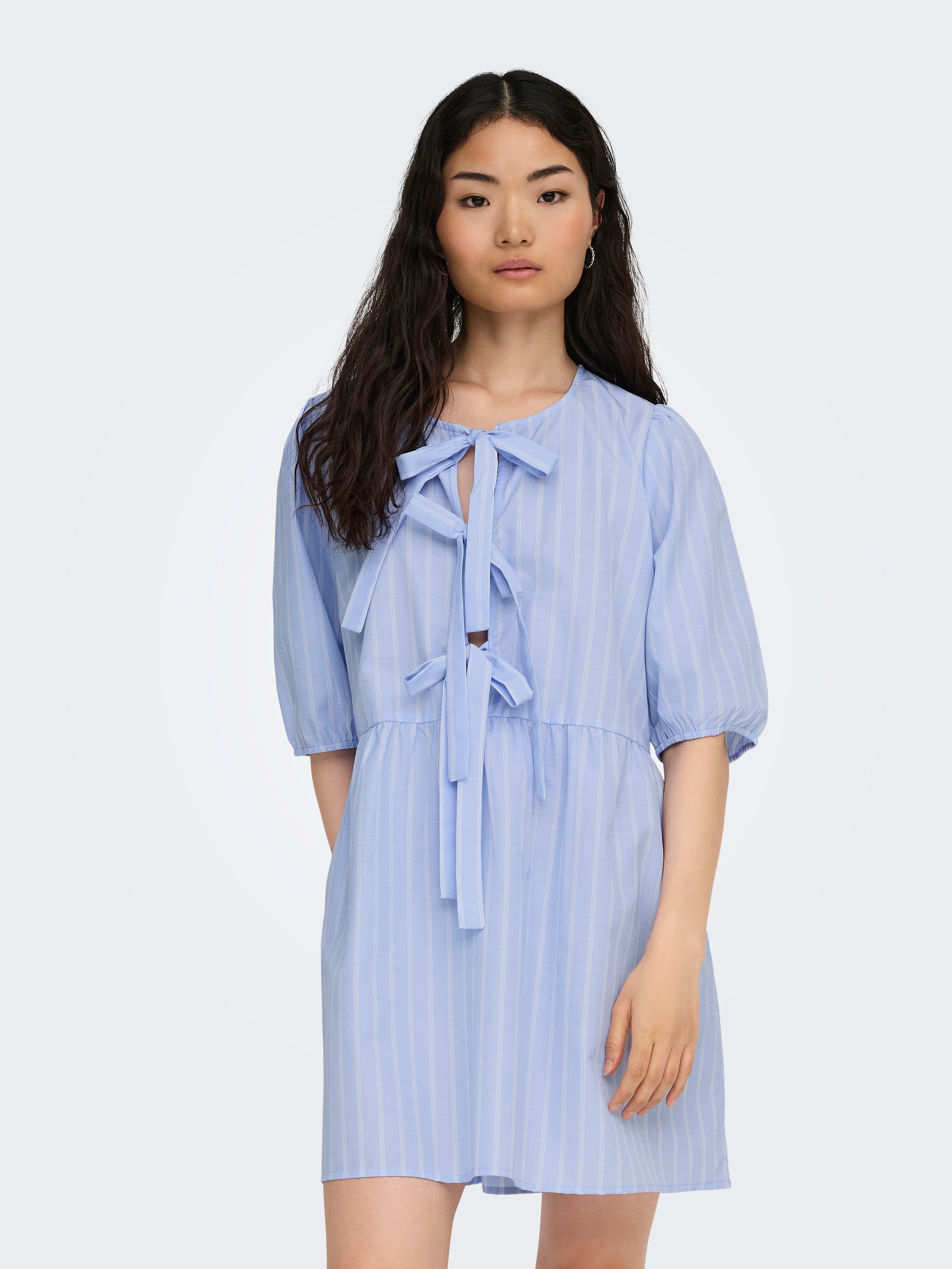 Onlclara Kurzes Kleid