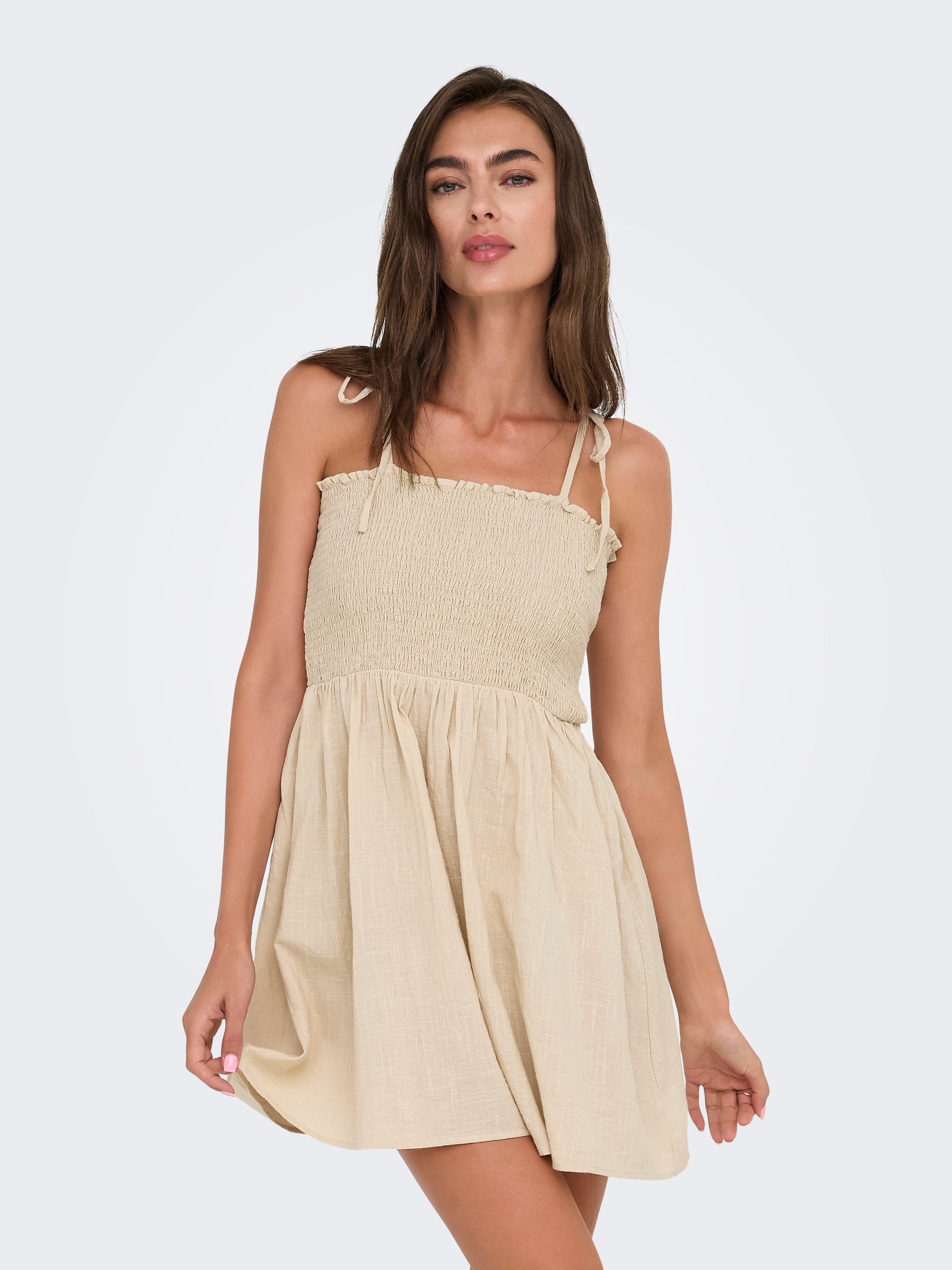 Onltizana Kurzes Kleid