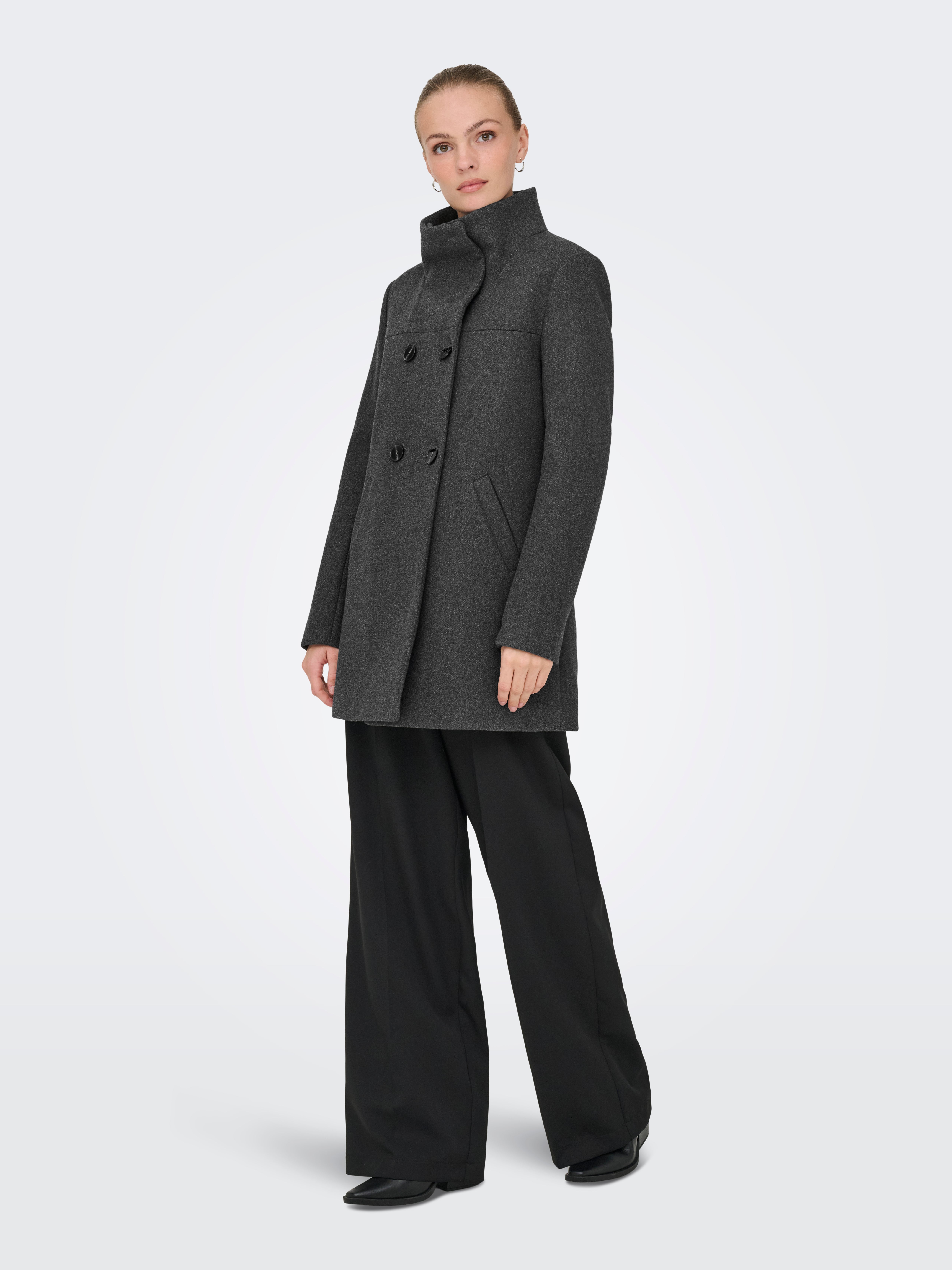 Thumbnail - Onlblake Mantel