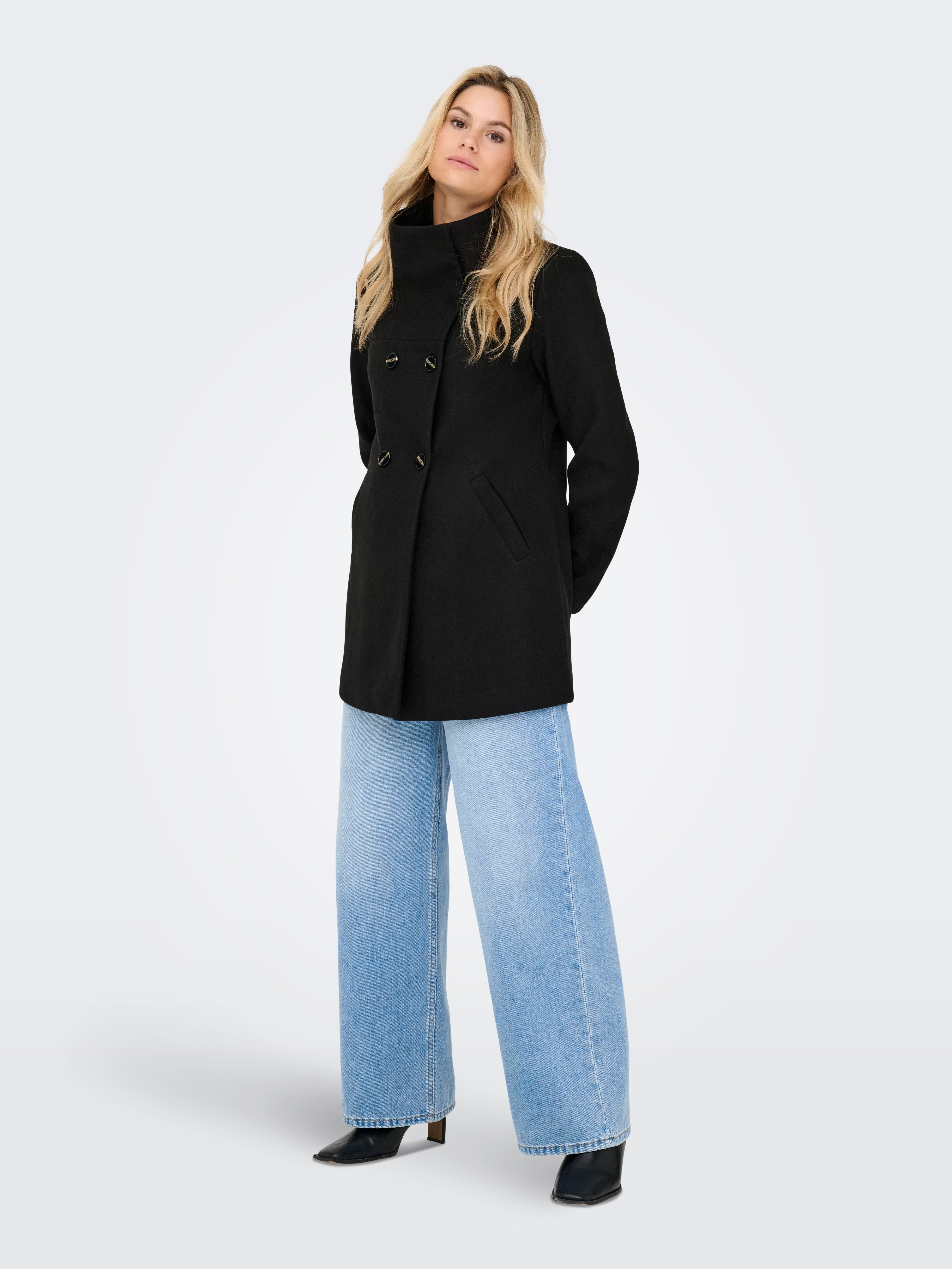 Thumbnail - Onlblake Mantel