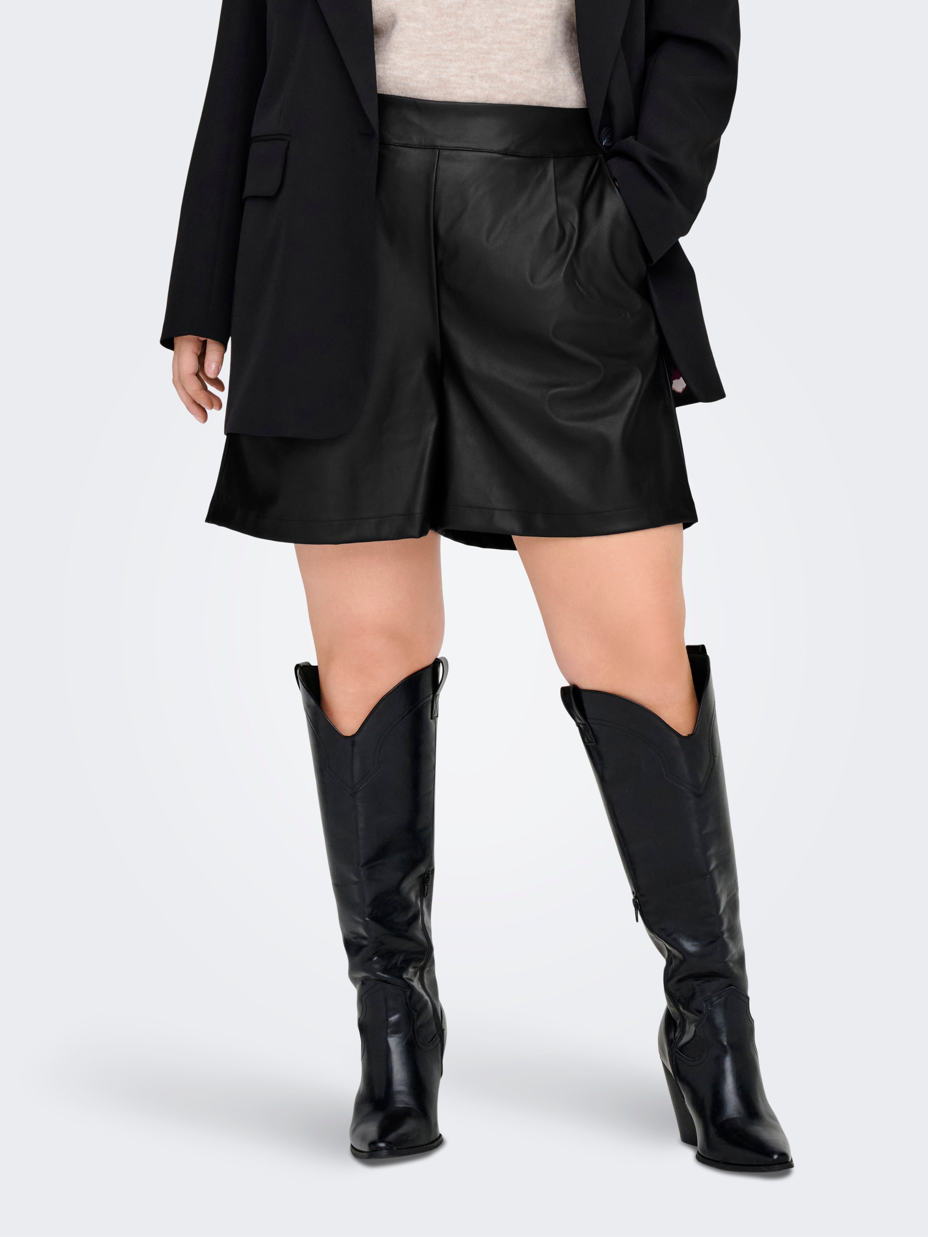 Cartila Normal Geschnitten Shorts Aus Kunstleder