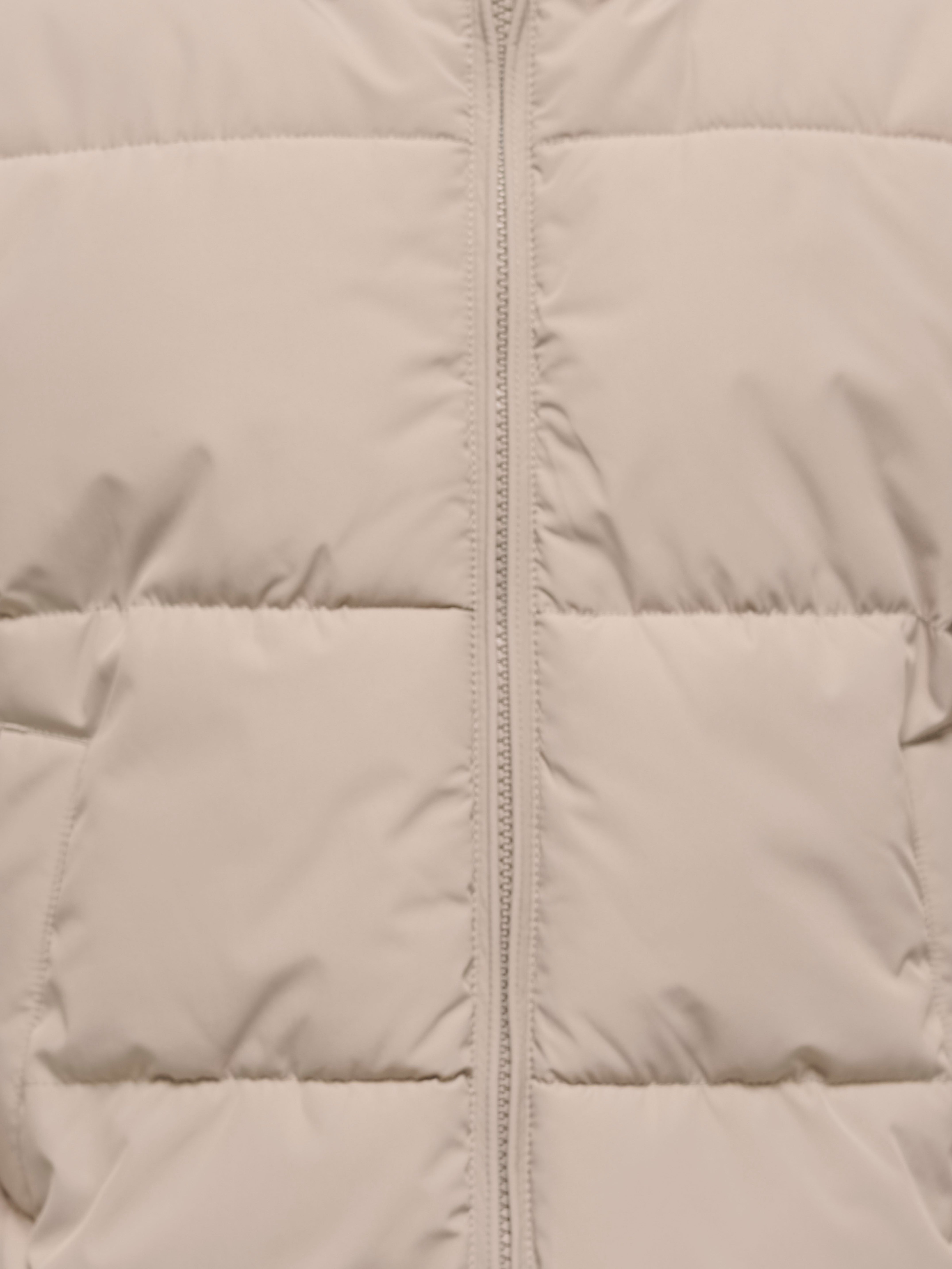 Thumbnail - Kogjuta Mantel