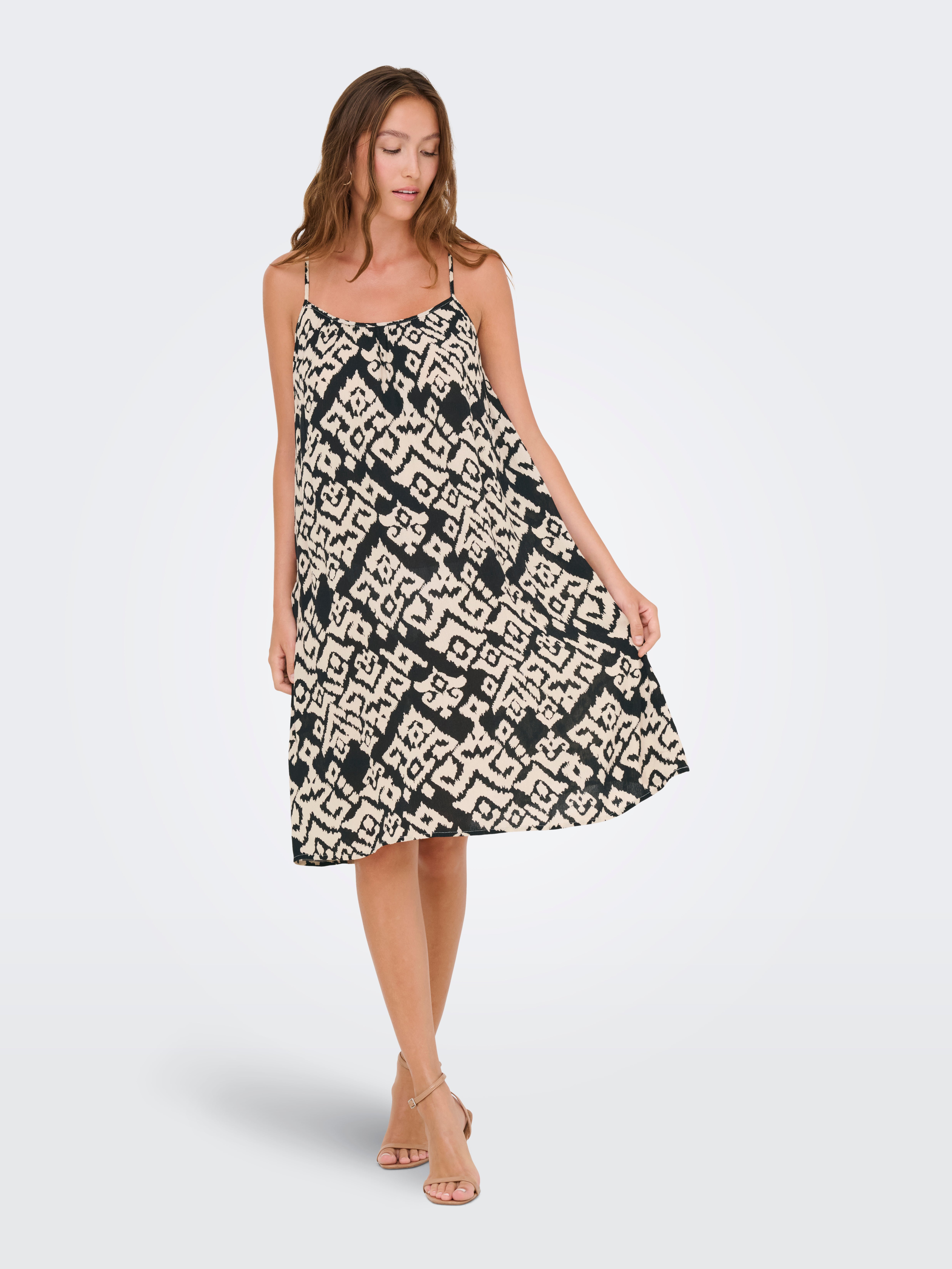 Onlmai Kurzes Kleid