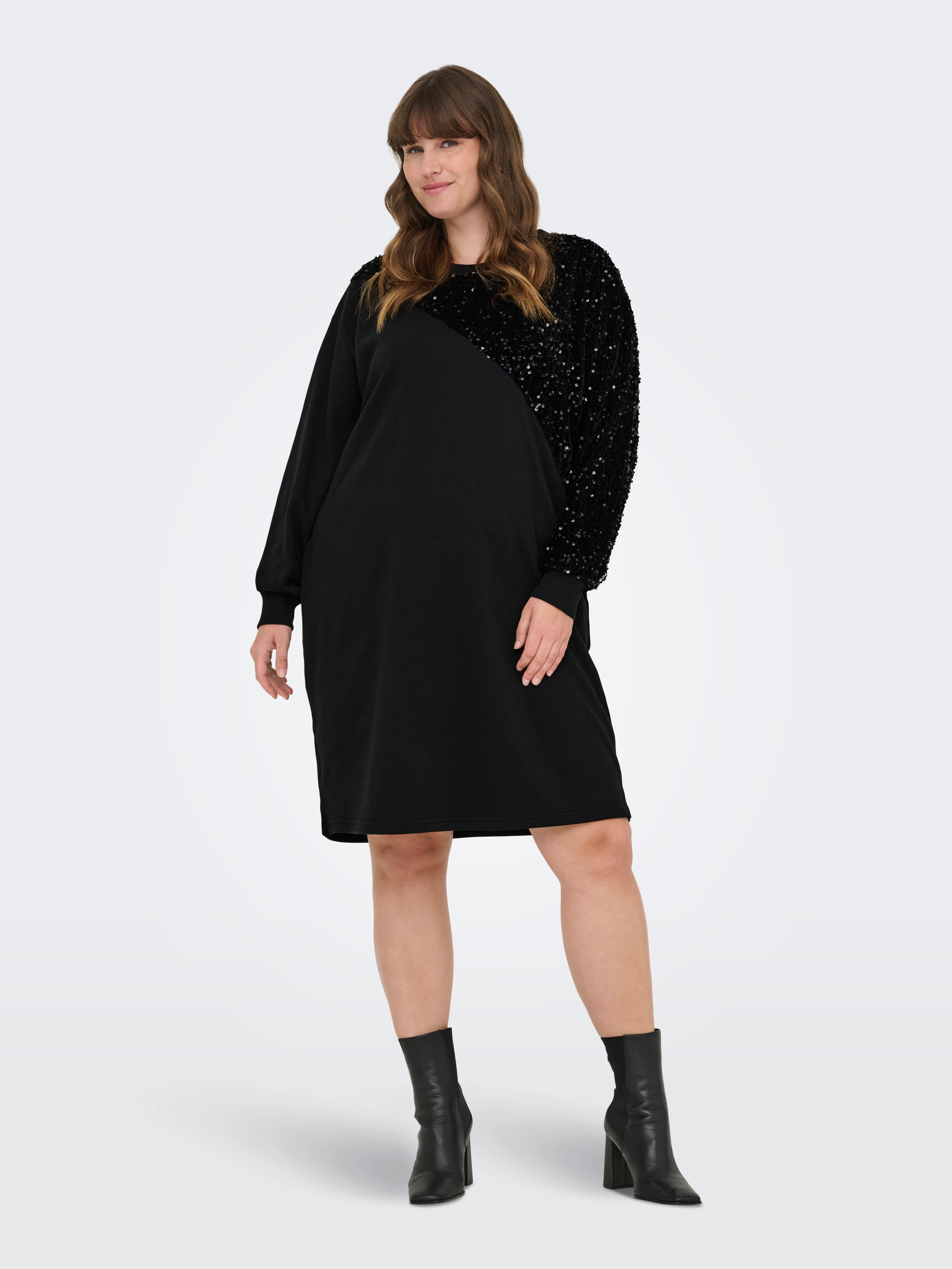 Thumbnail - Carnellie Kurzes Kleid