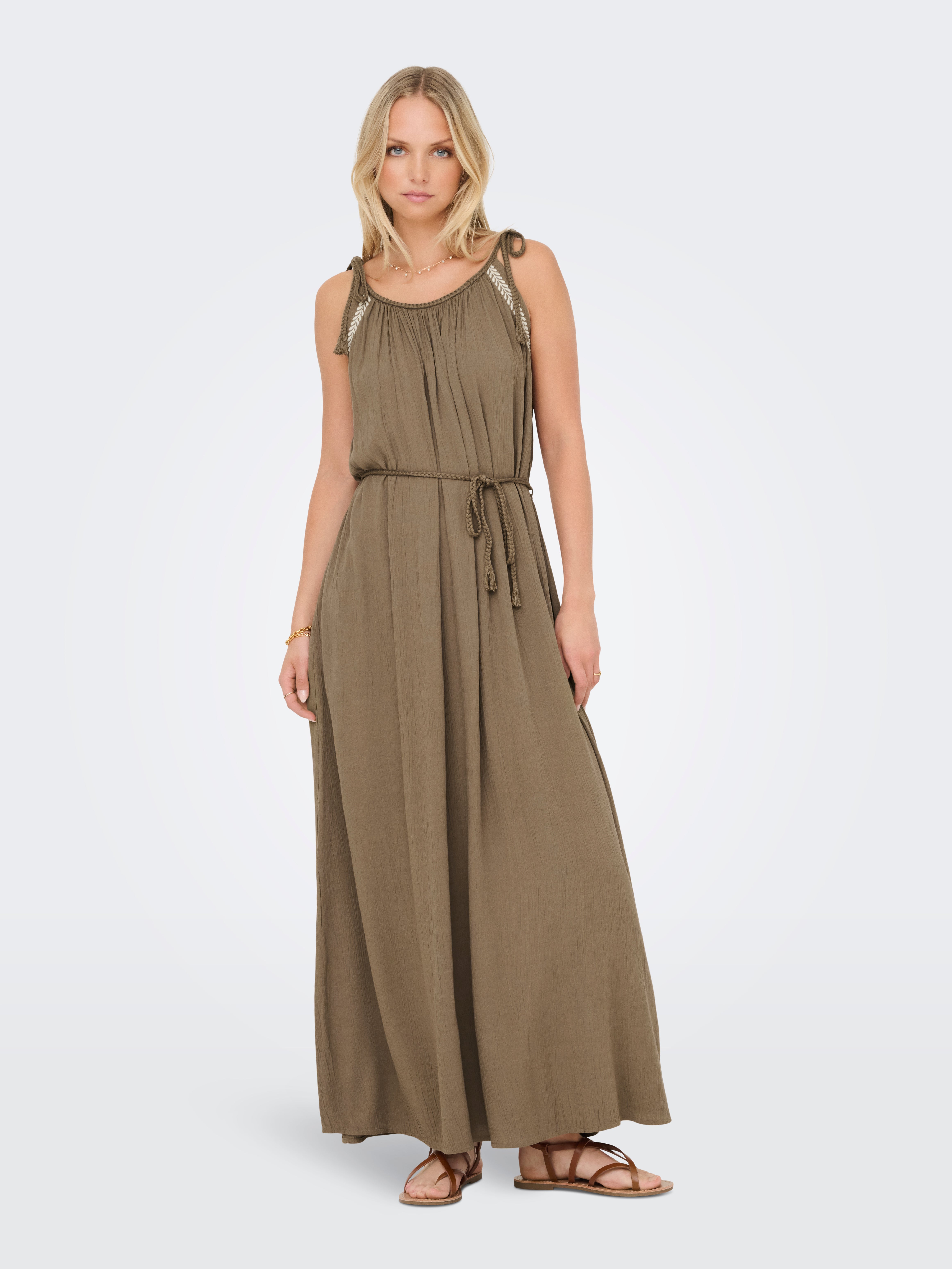 Jdyliva Langes Kleid