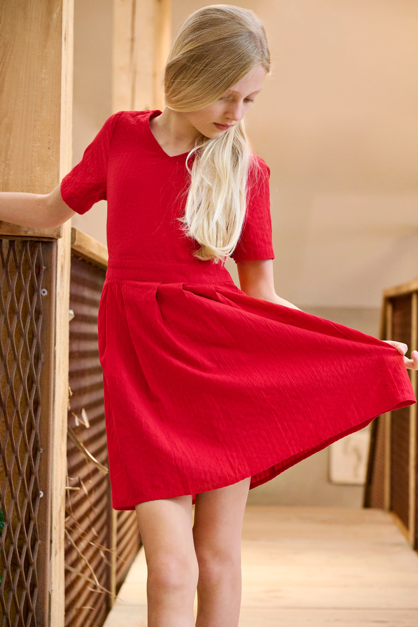 Kogstinna Kurzes Kleid