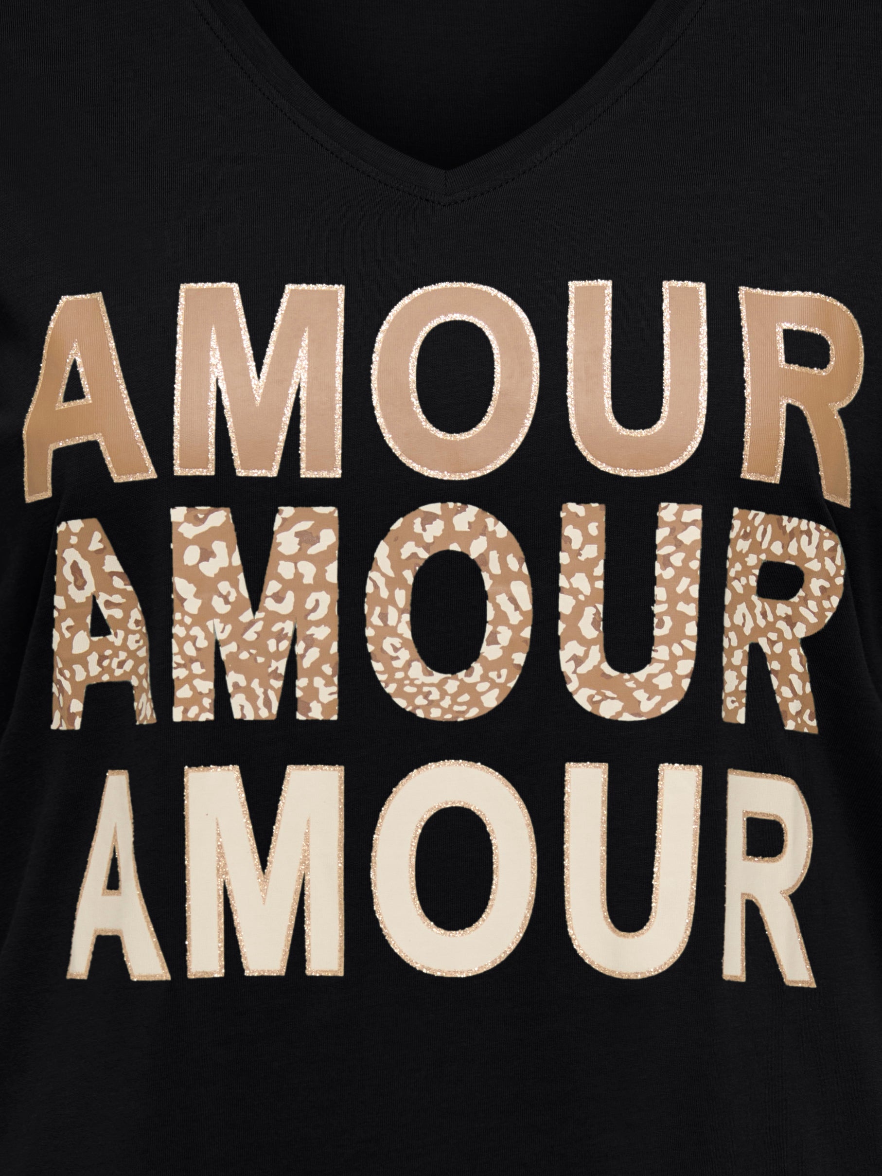 Thumbnail - Carmae T-shirt