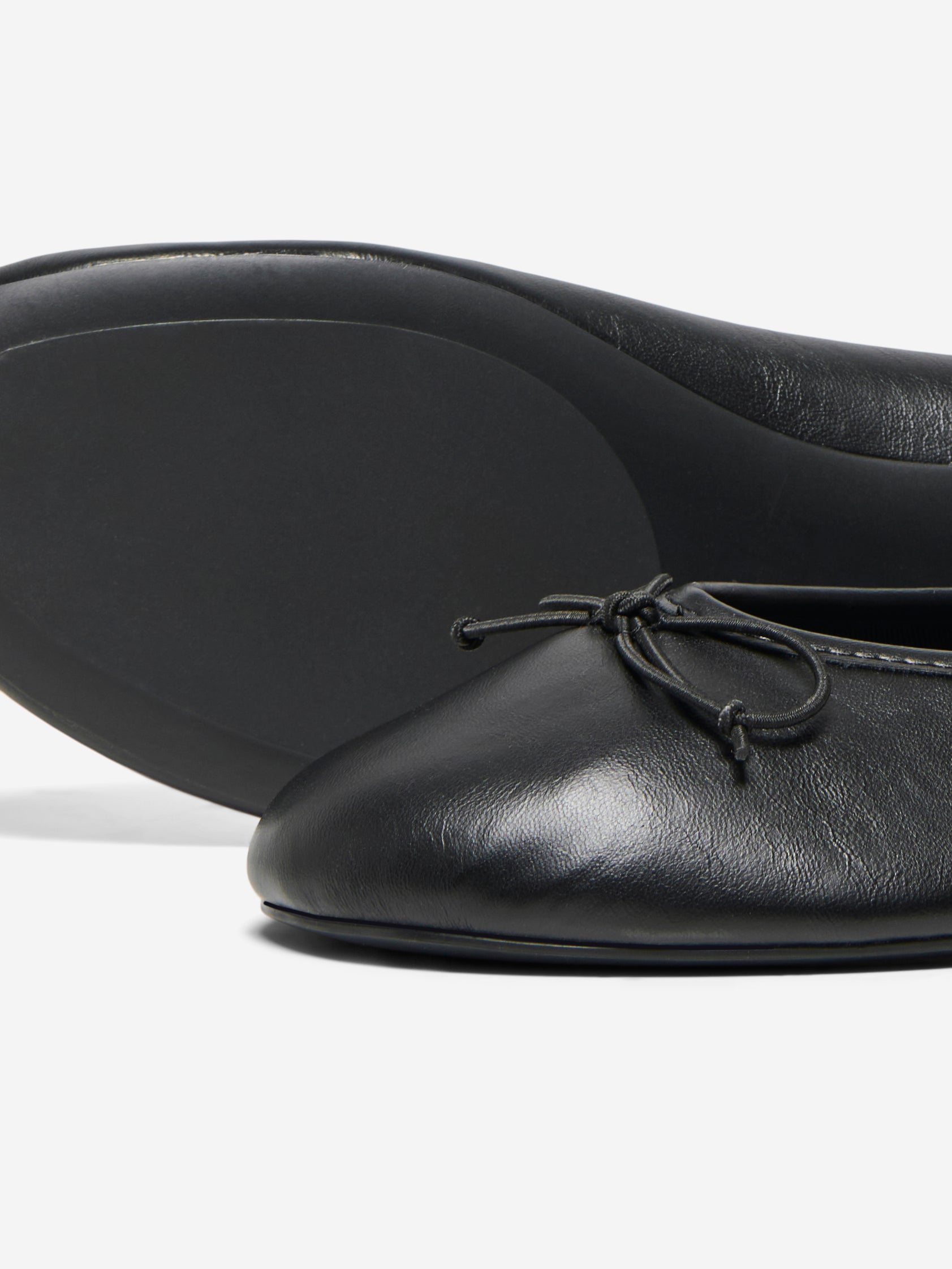 Thumbnail - Onladriana-1 Ballerina