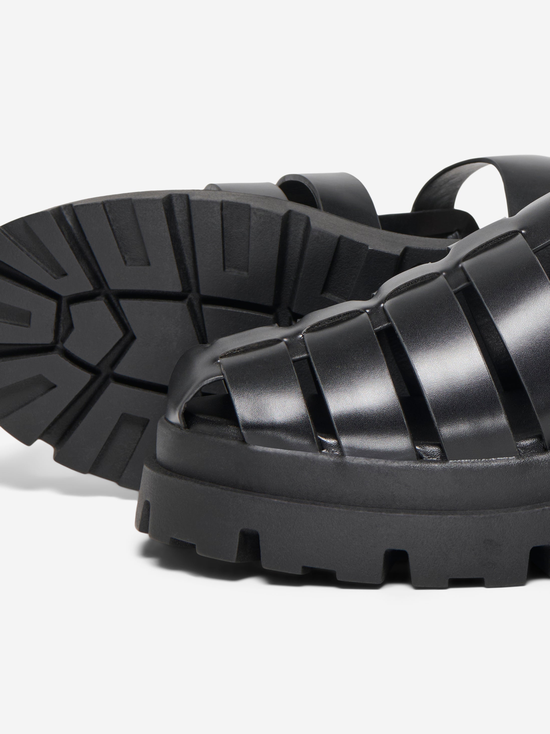 Thumbnail - Onldoja-13 Sandalen