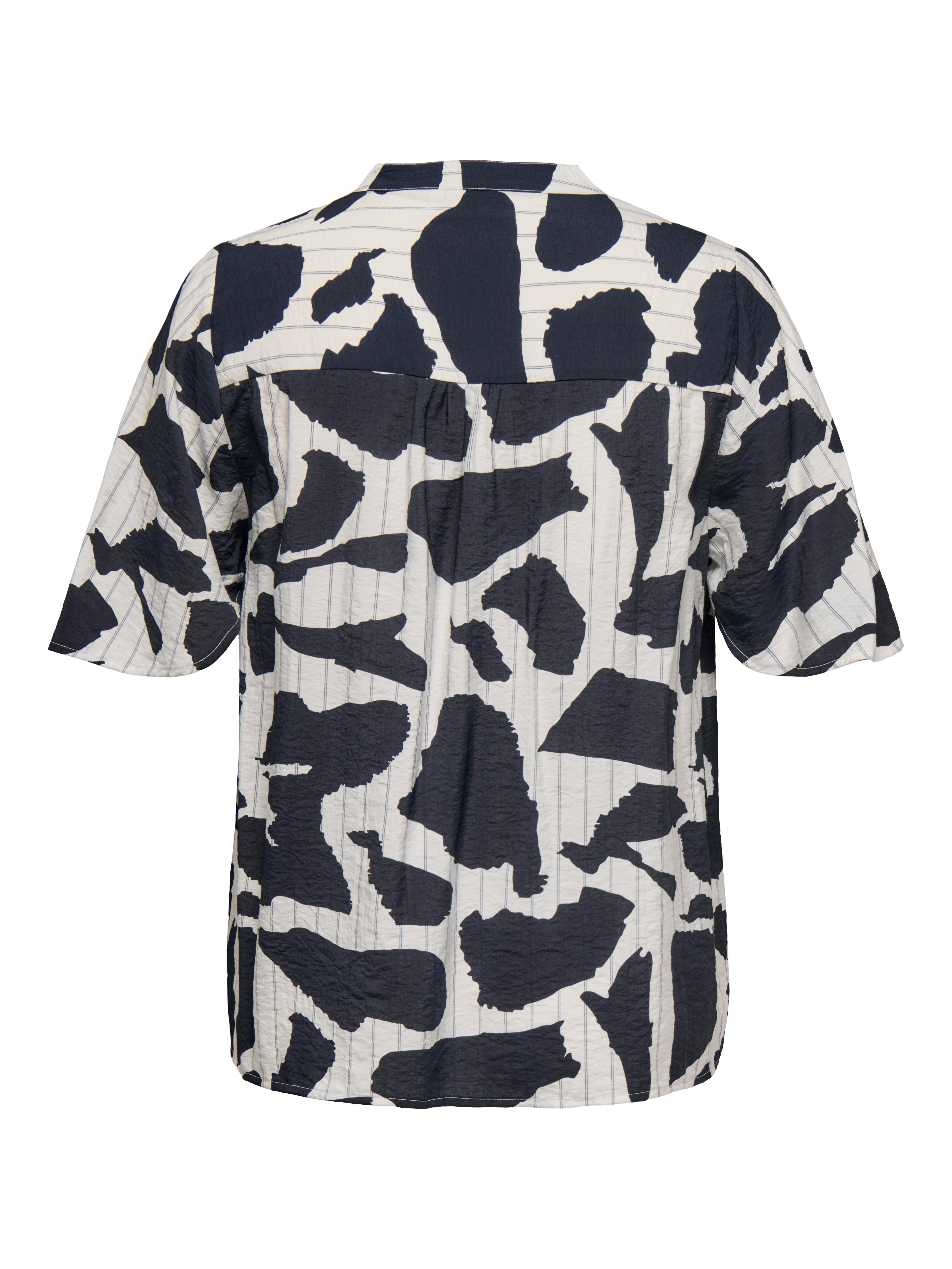 Thumbnail - Carmisia T-shirt