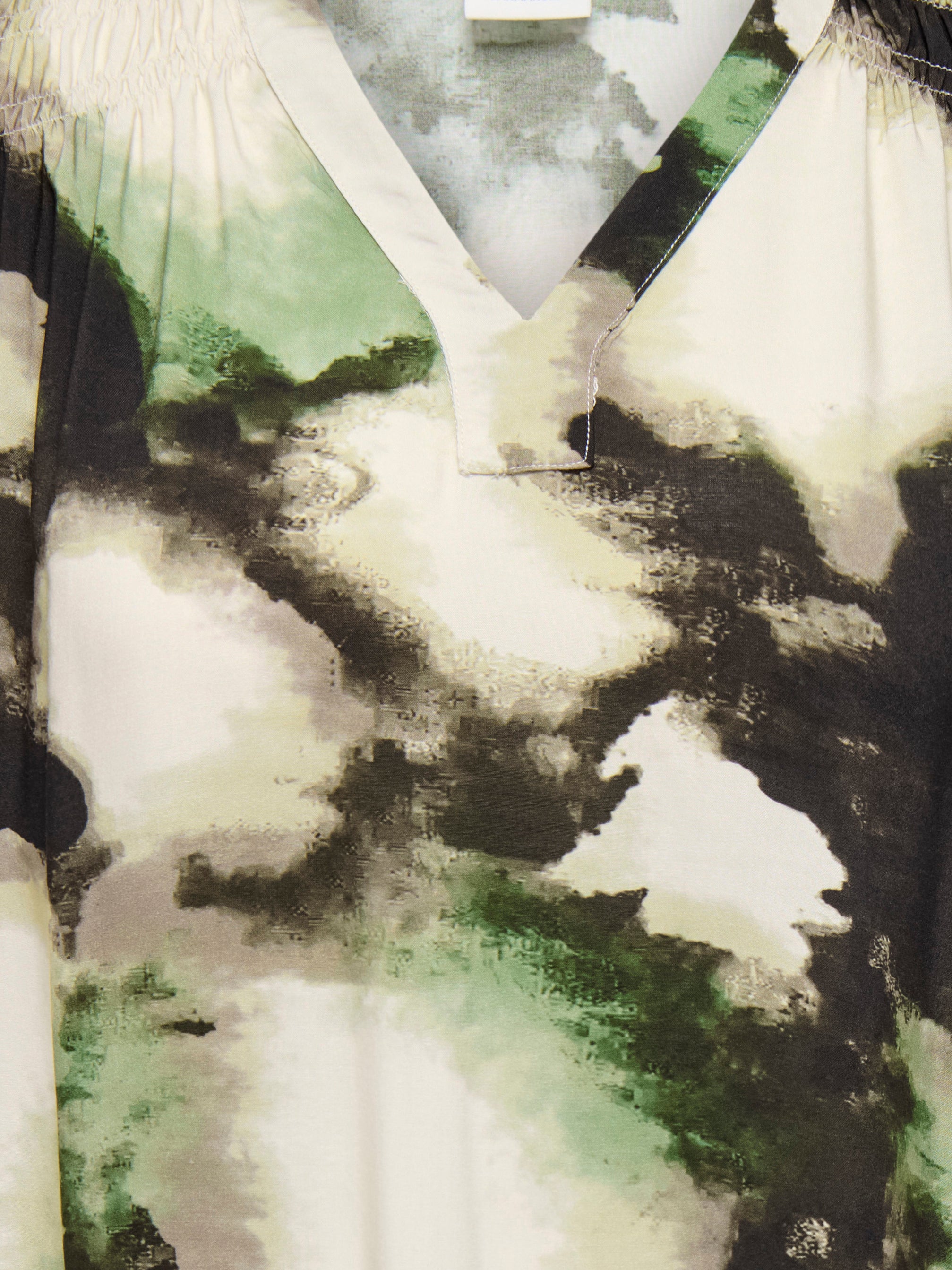 Thumbnail - Carkerstin Top