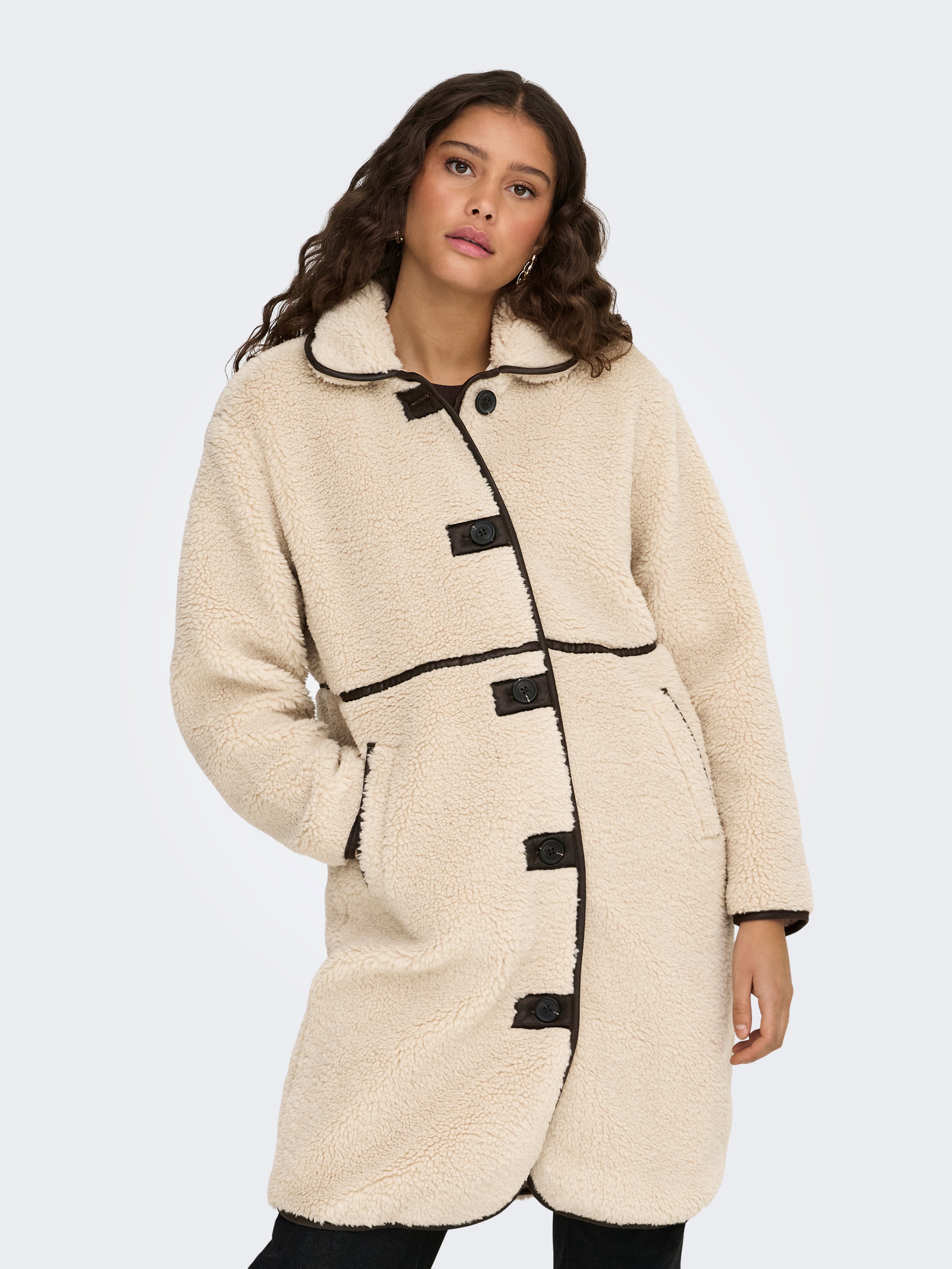 Jdynoella Teddyfell Mantel