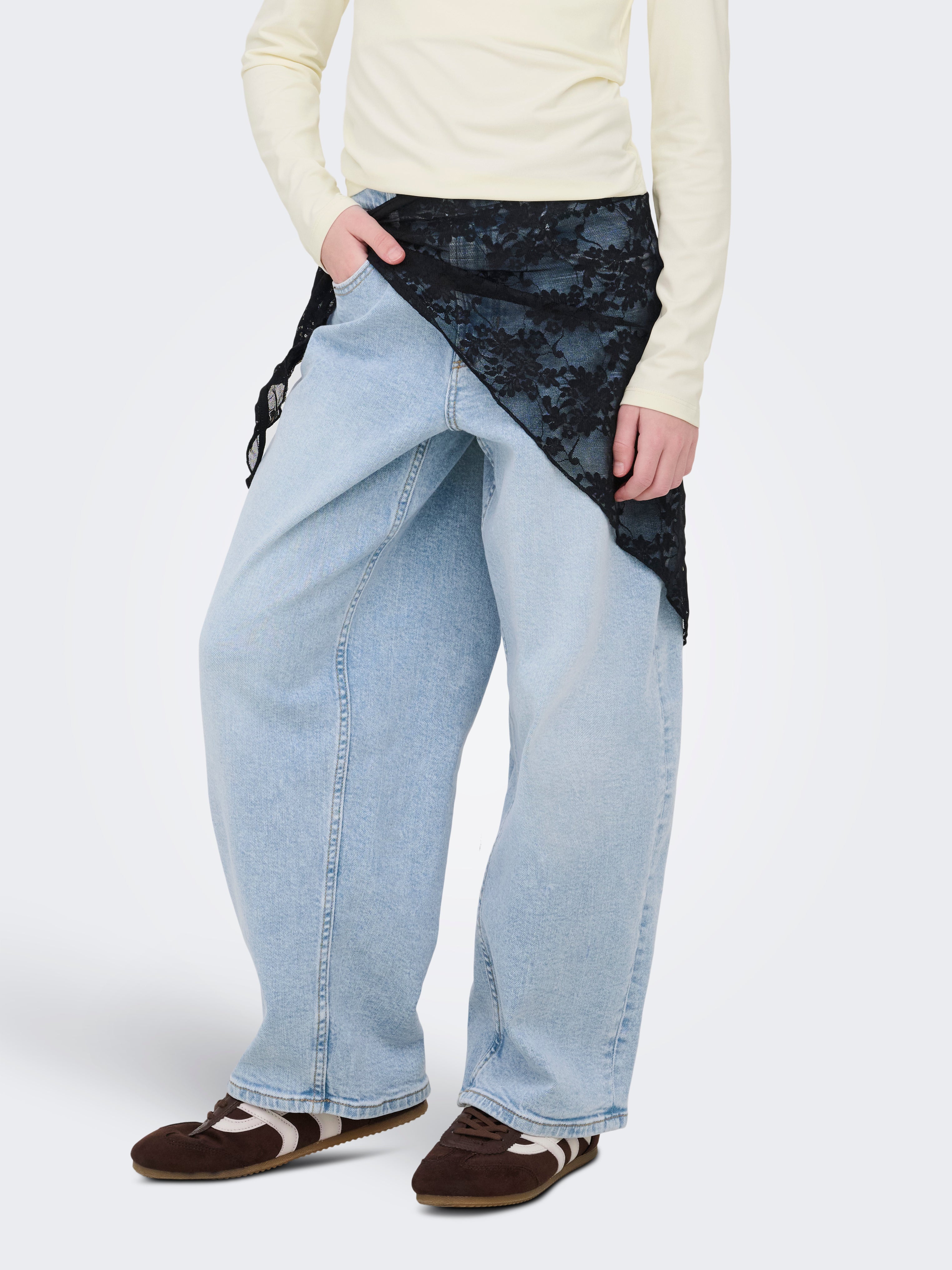 Kogtamy Barrel Fit Jeans
