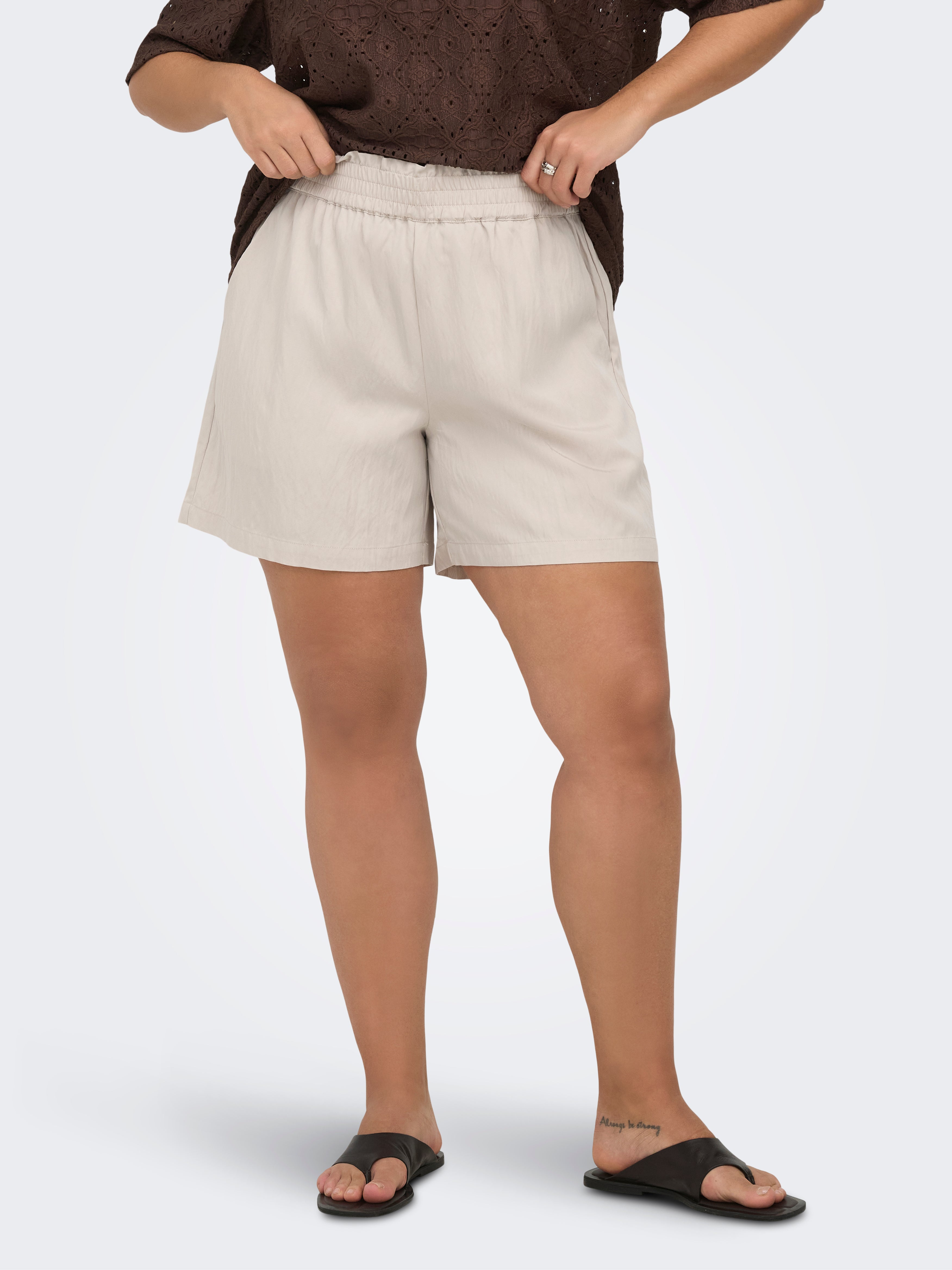 Carperi Normal Geschnitten Shorts