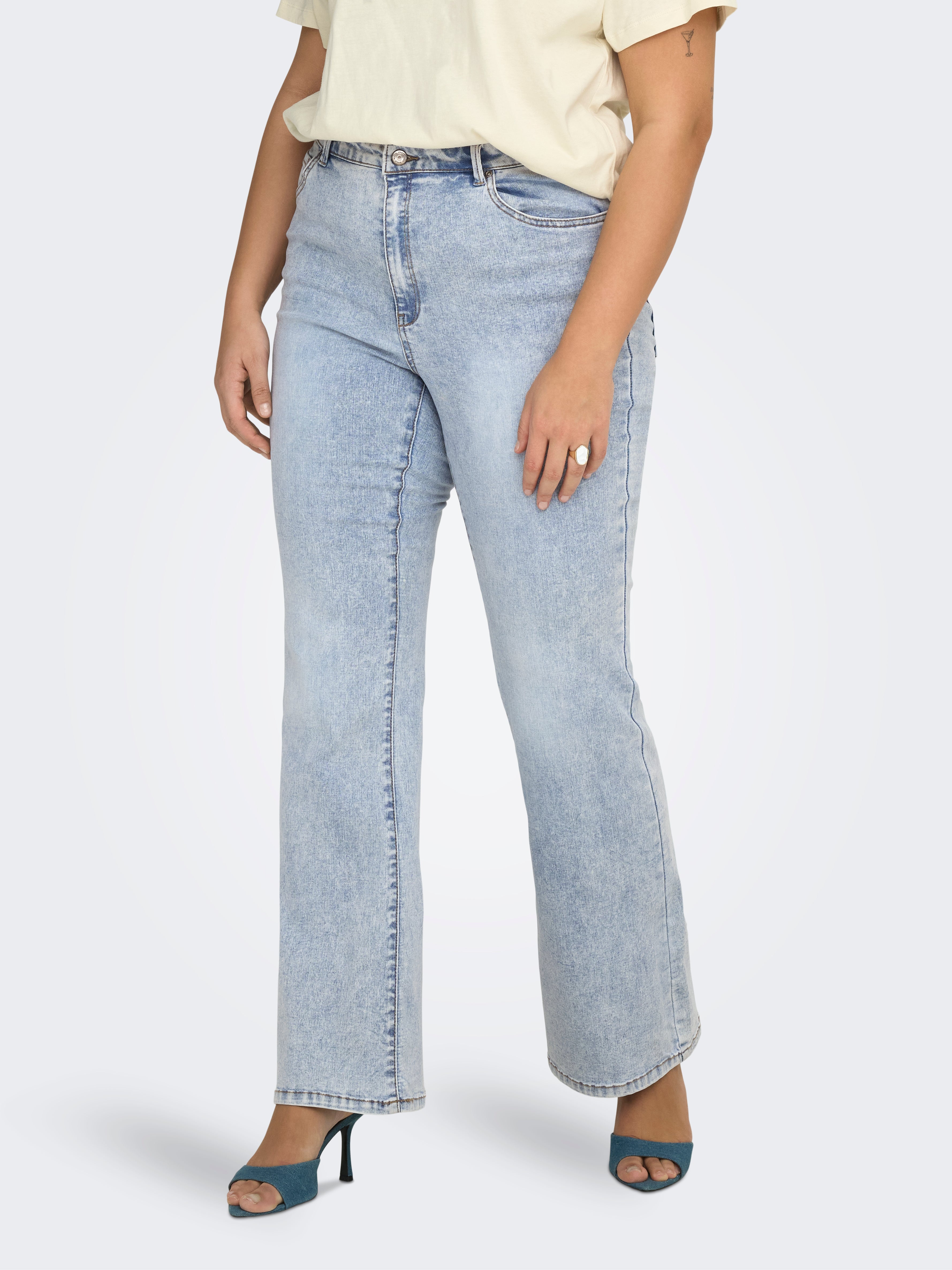 Carrose Hohe Taille Retro-fit, Ausgestellt Jeans