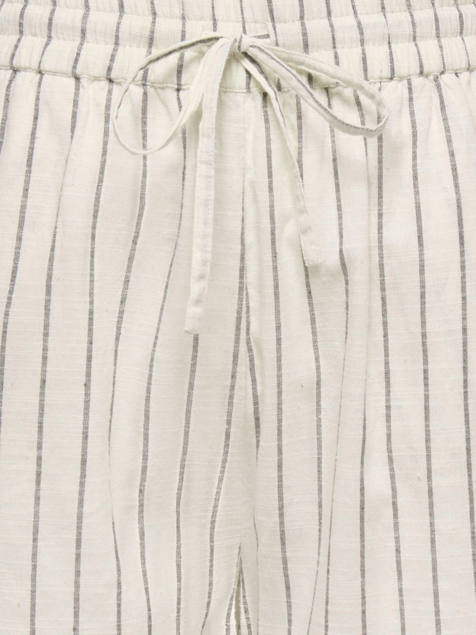 Thumbnail - Onltizana Normal Geschnitten Shorts