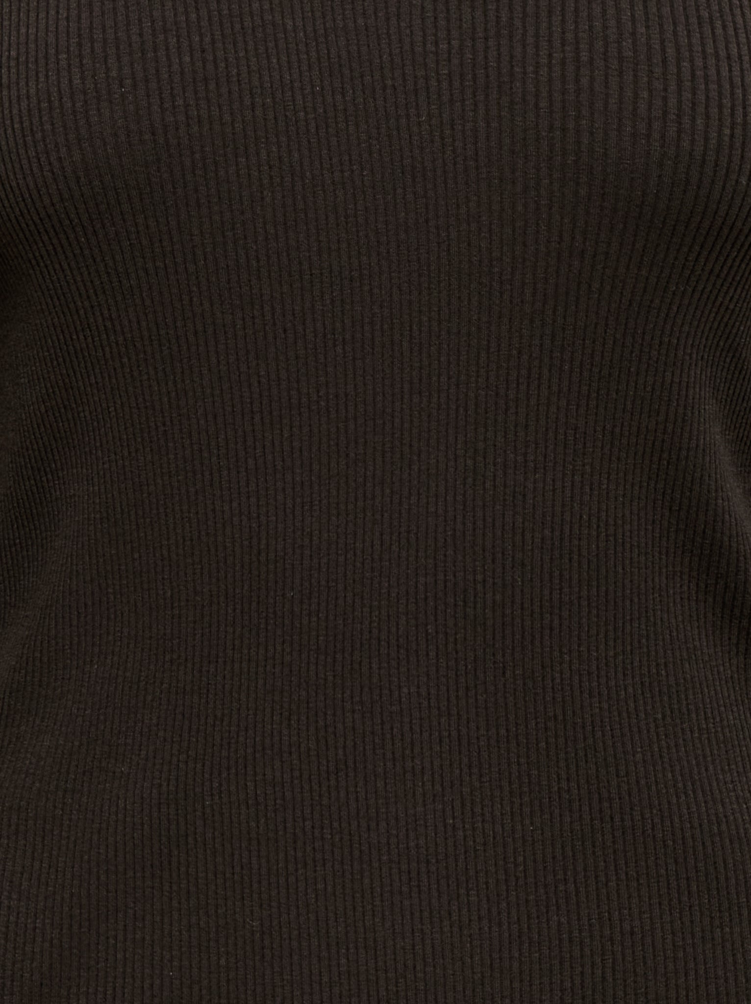 Thumbnail - Onlsara T-shirt