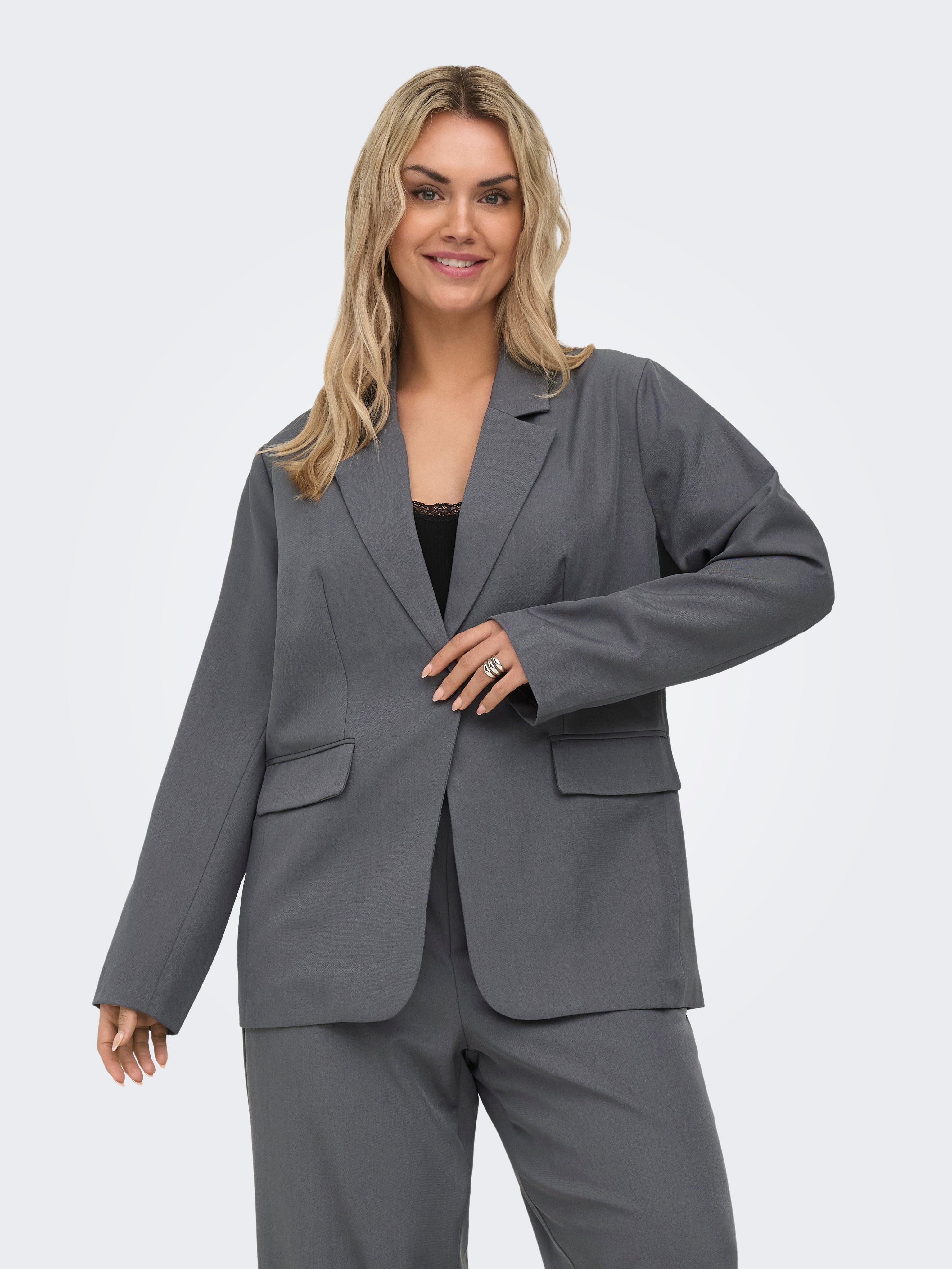 Carvictoria Blazer