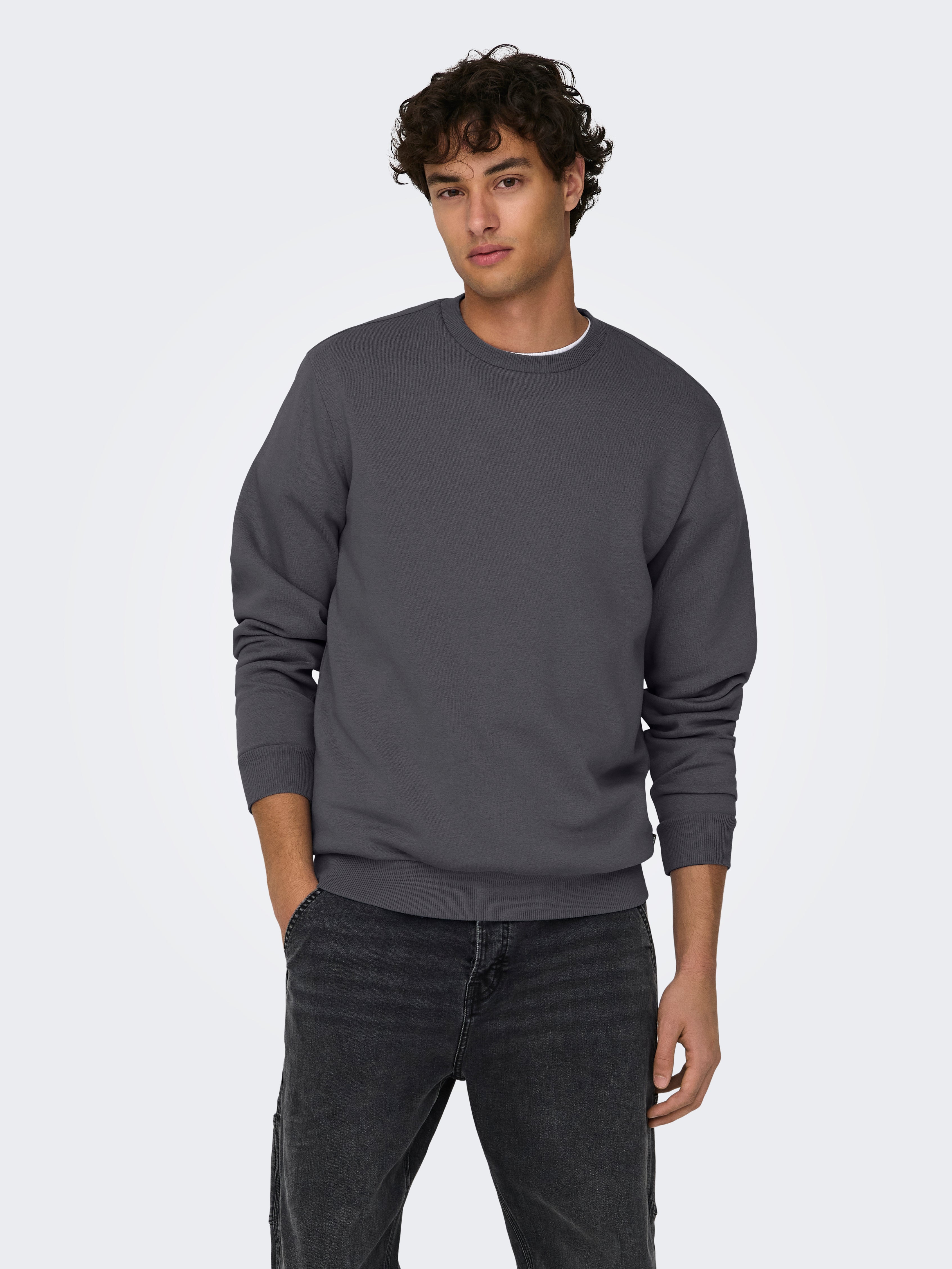 Thumbnail - Onsceres Sweatshirt