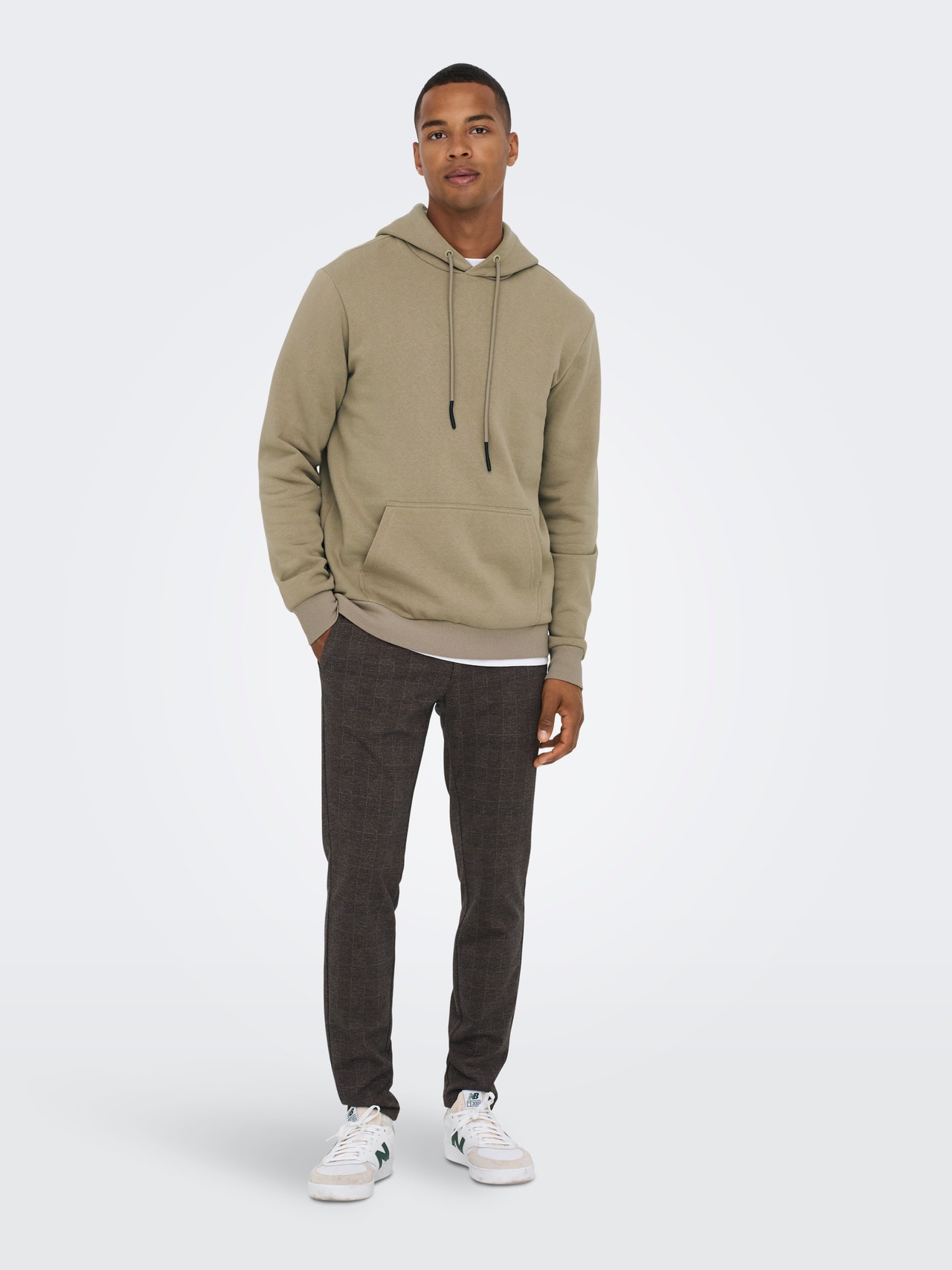 ONLY & SONS Ensfarvet hoodie -Chinchilla - 22018685