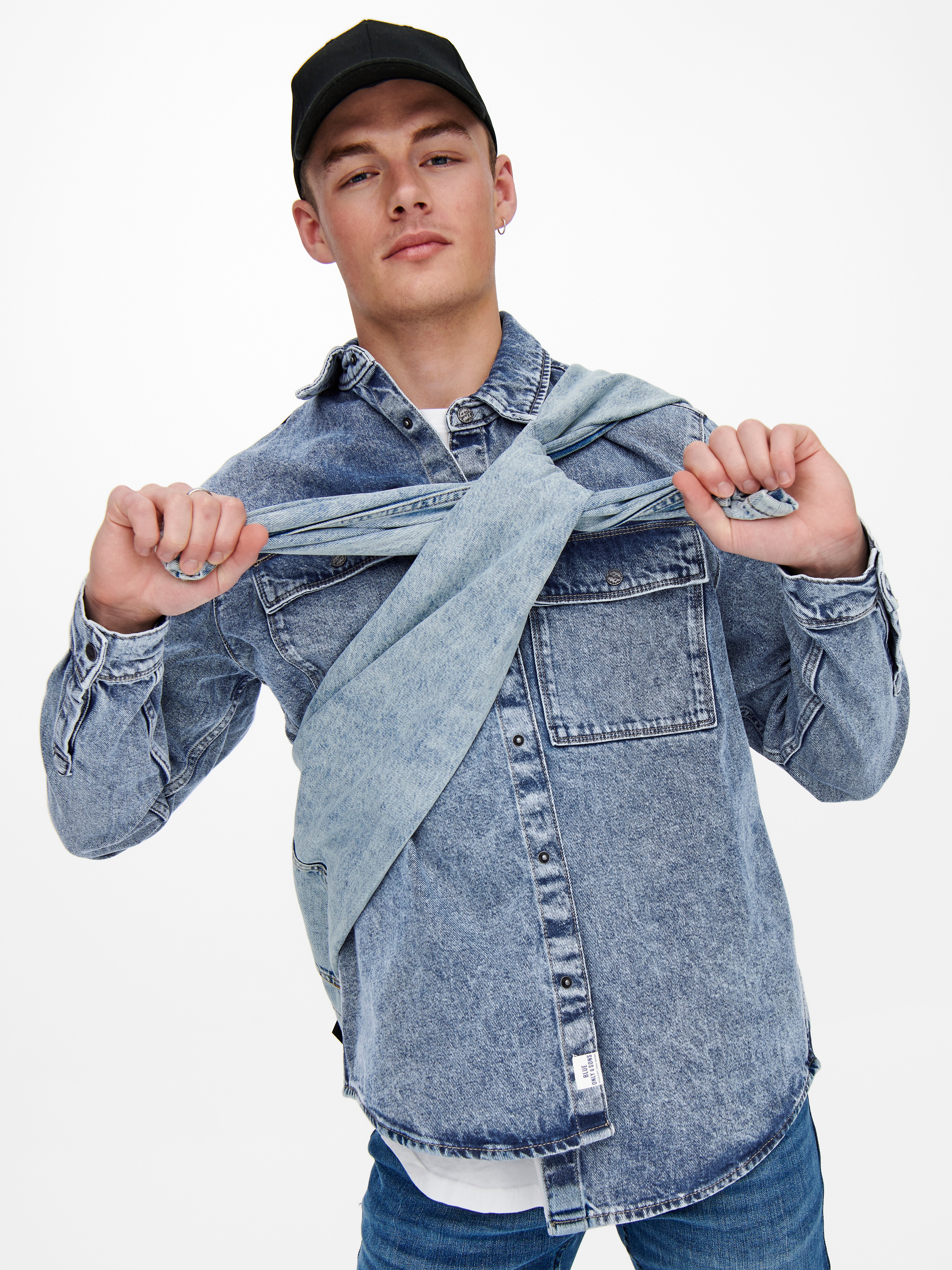 Denim overshirt with 30% discount! | ONLY & SONS®