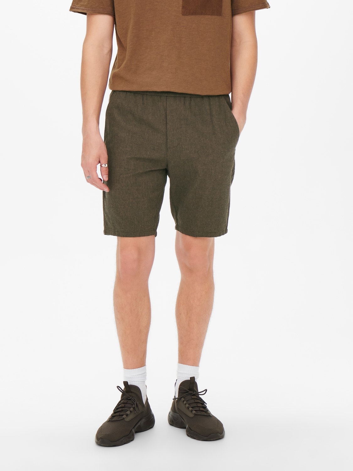 ONLY & SONS Avsmalnande passform Medelhög midja Shorts -Black - 22022524