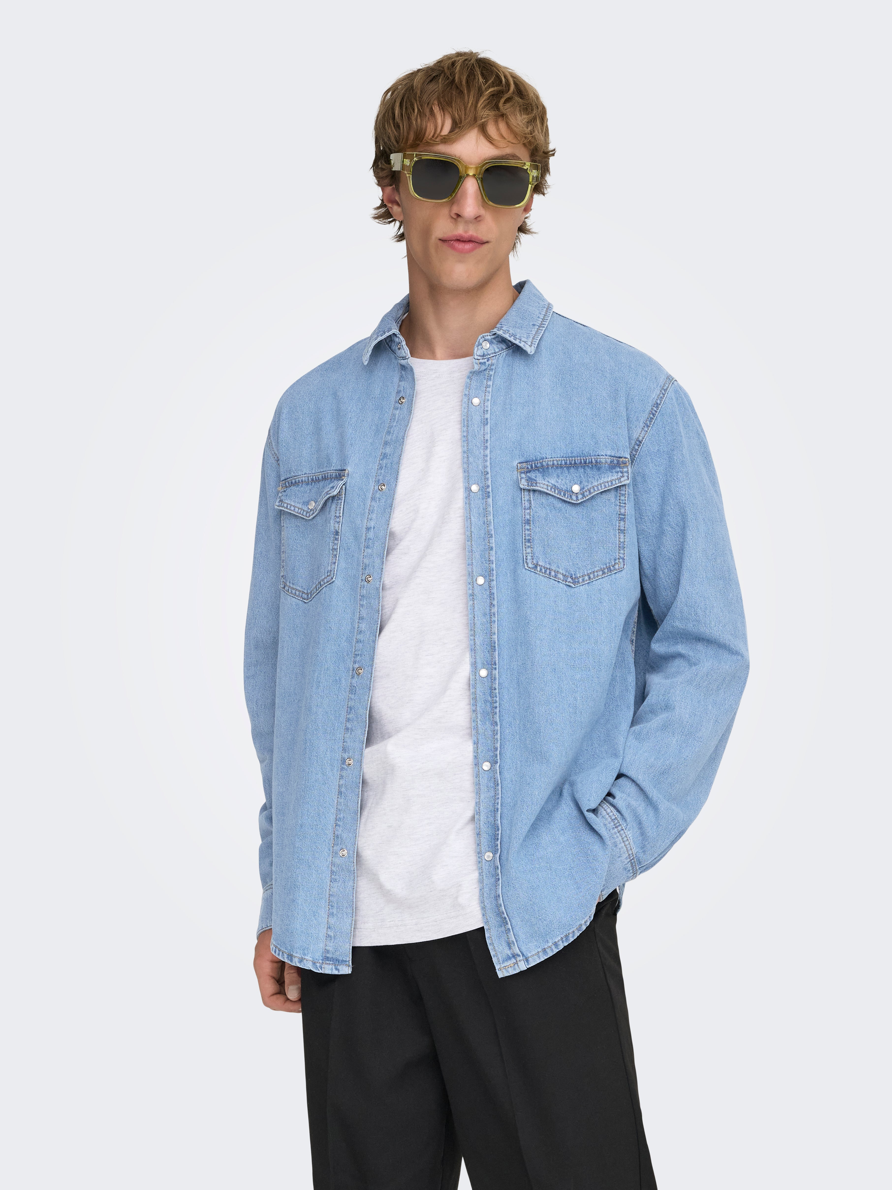 Thumbnail - Onsbane Jeanshemd