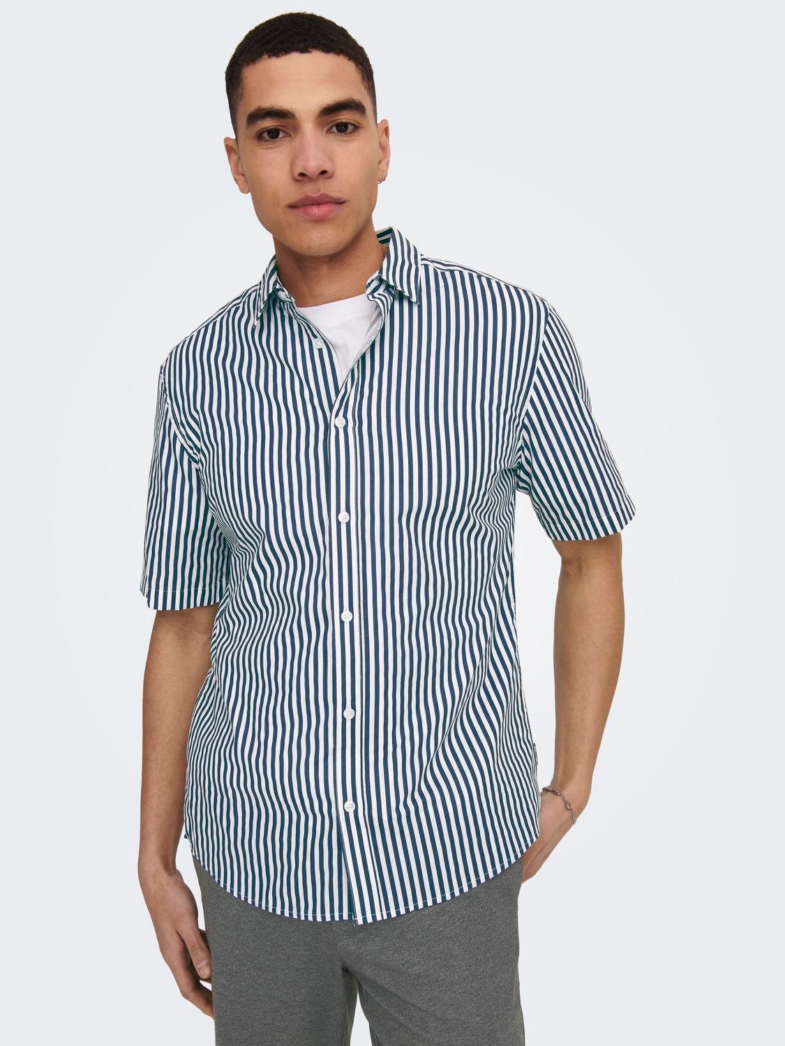 ONLY & SONS Short sleeved shirt -Insignia Blue - 22024170